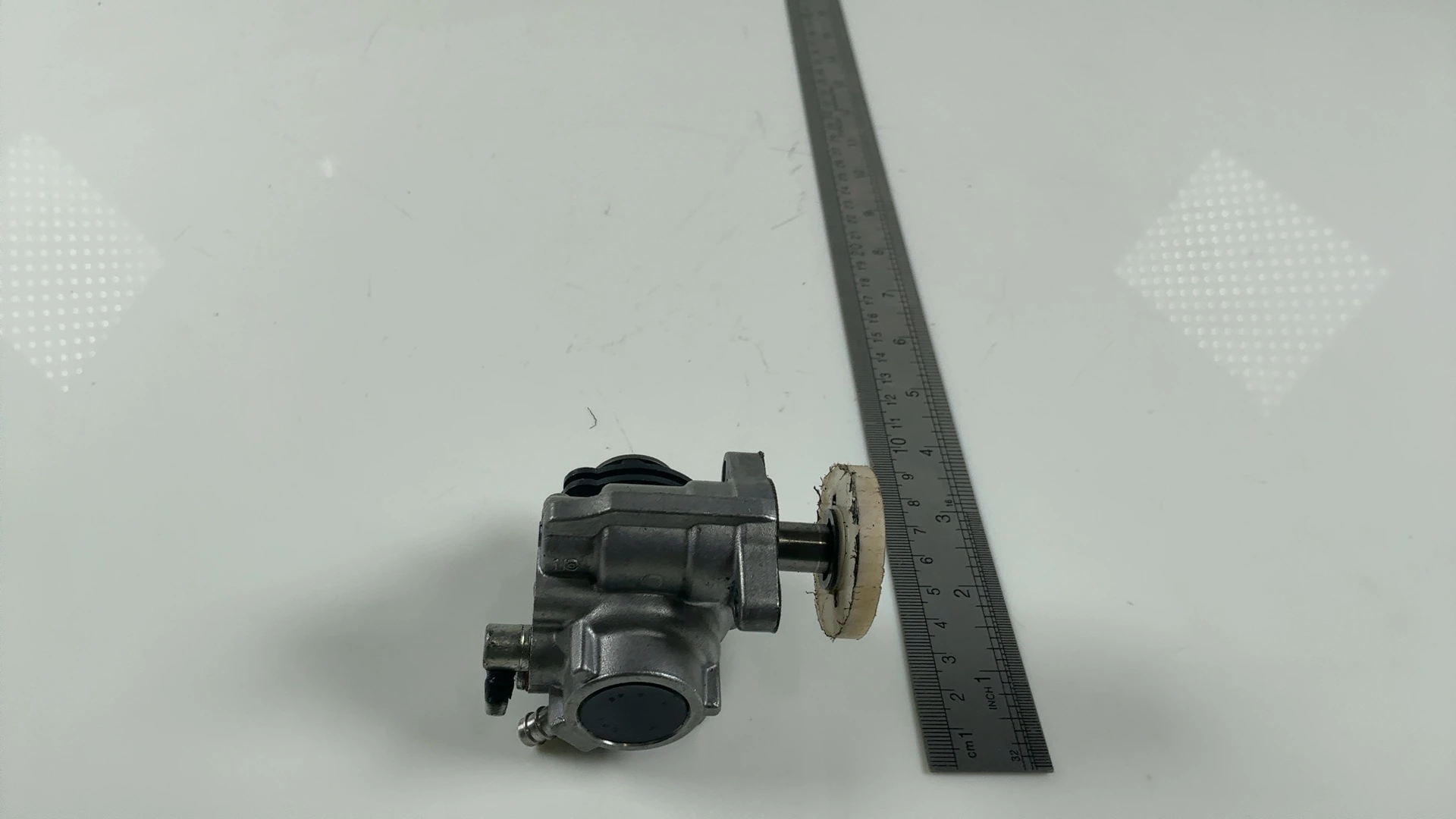Yamaha DT125 LC RD125 10V 125cc 2-Stroke Autolube Oil Pump 1982-84 10V-13101-00 - Image 3
