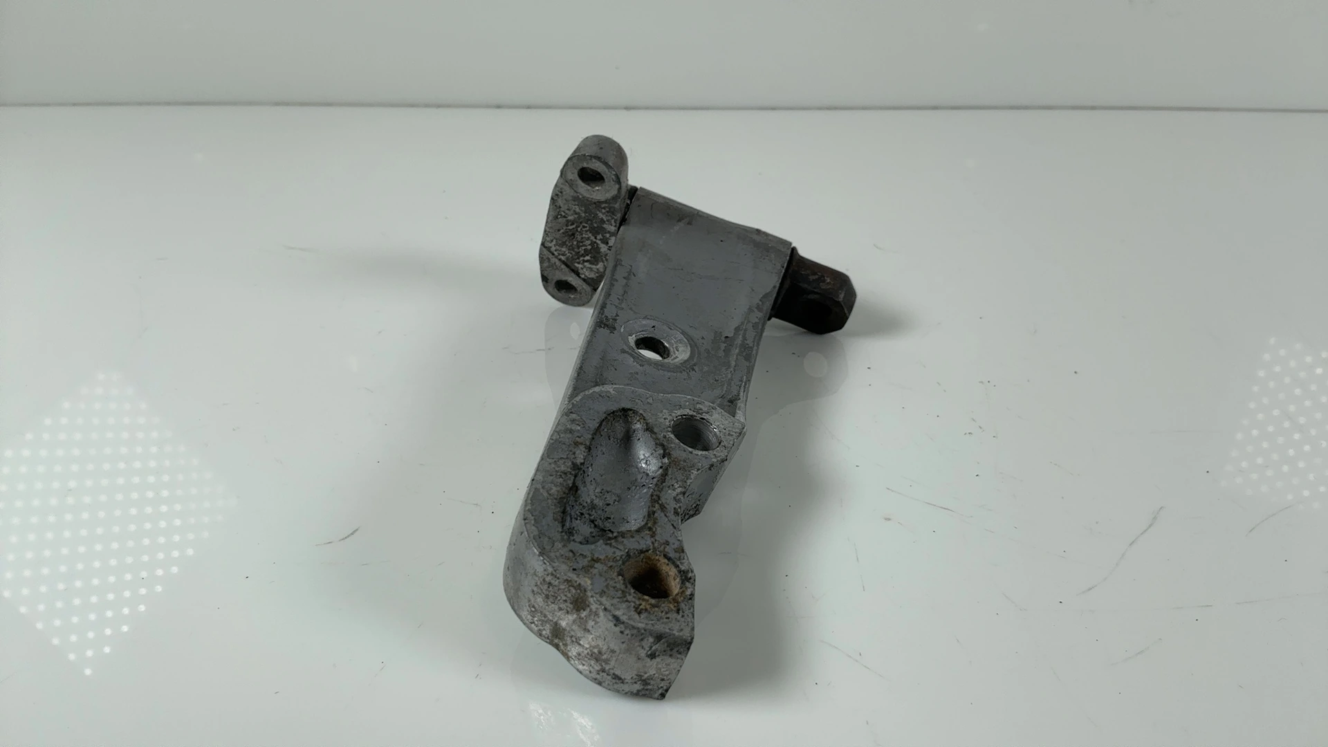 Honda CB450K CB450 450cc Front Brake Caliper Bracket 1972-1974 OEM 45115-323-010 - Image 6