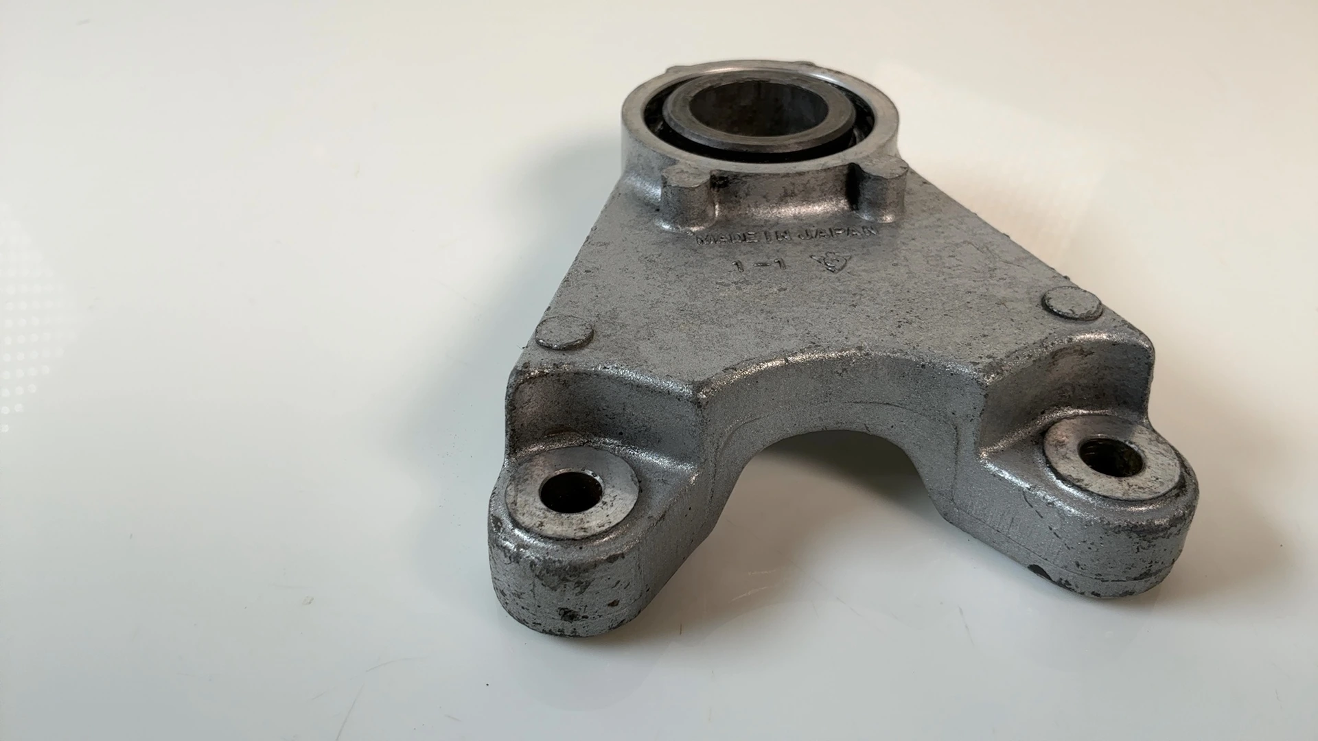Kawasaki Ninja ZX-7R ZX750 750cc Rear Brake Caliper Bracket 1991-1995 43034-1115 - Image 5