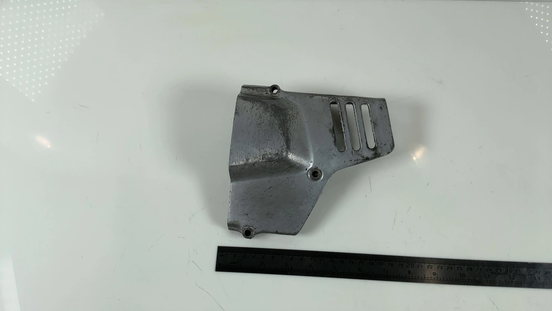 Honda CB200 Custom CL200 200cc Drive Sprocket Cover 1974-1976 OEM 11361-354-000 - Image 1