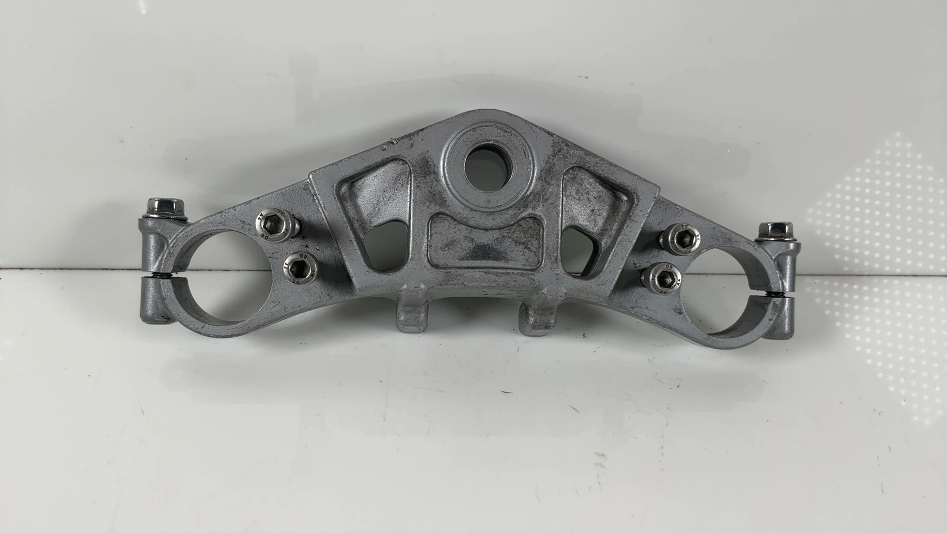 Kawasaki Ninja ZX600A 600cc Upper Fork Bridge Yoke 1985-1987 OEM 44039-1157 - Image 2