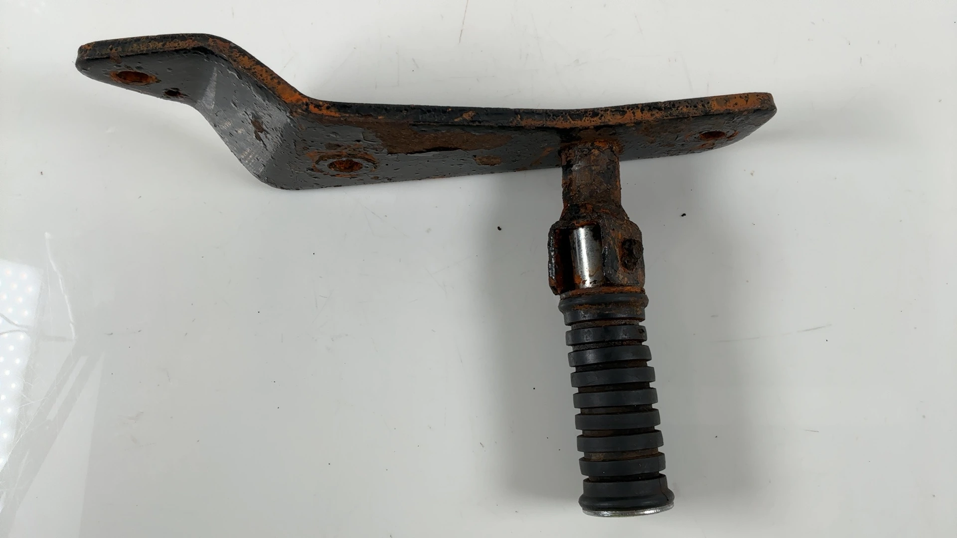 Yamaha Virago XV250 250cc Rear Right Foot Peg Bracket 1988-2018 2UJ-27440-00-35