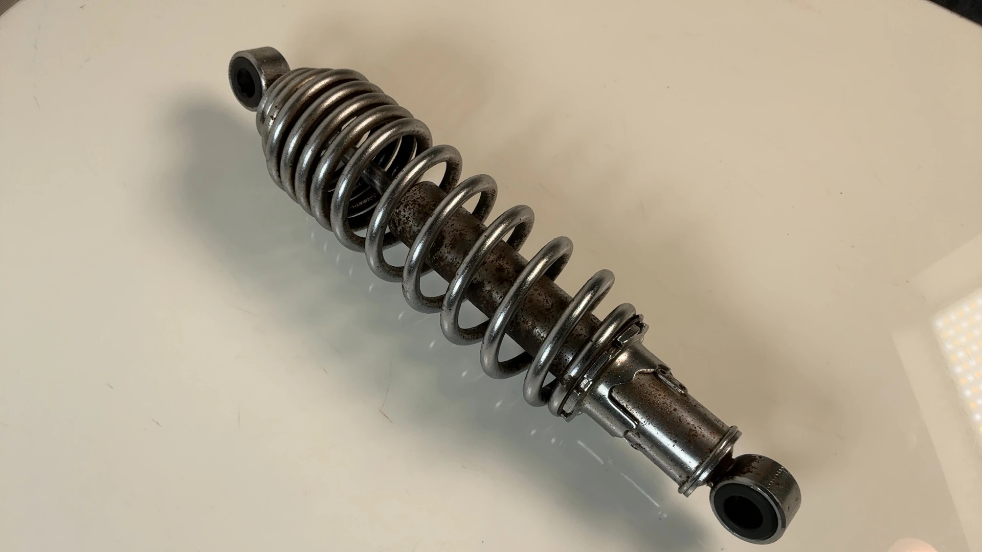 Yamaha Virago XV535 535 Rear Shock Absorber 1987-1998 OEM 2GV-22220-09-00 - Image 2