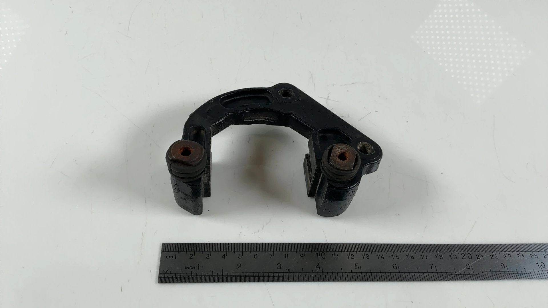 Suzuki GSX750ES GR72A 750cc Front Brake Caliper Bracket 1983-86 OEM 59301-45841 - Image 5