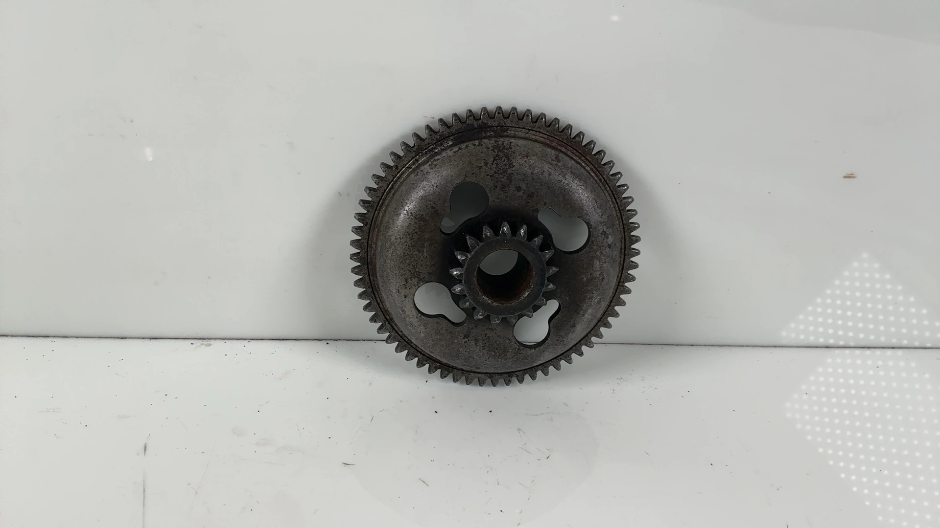 Honda Lead AF20 50cc Starter Motor Clutch Reduction Gear 1988-1998 28110-GW2-000 - Image 1
