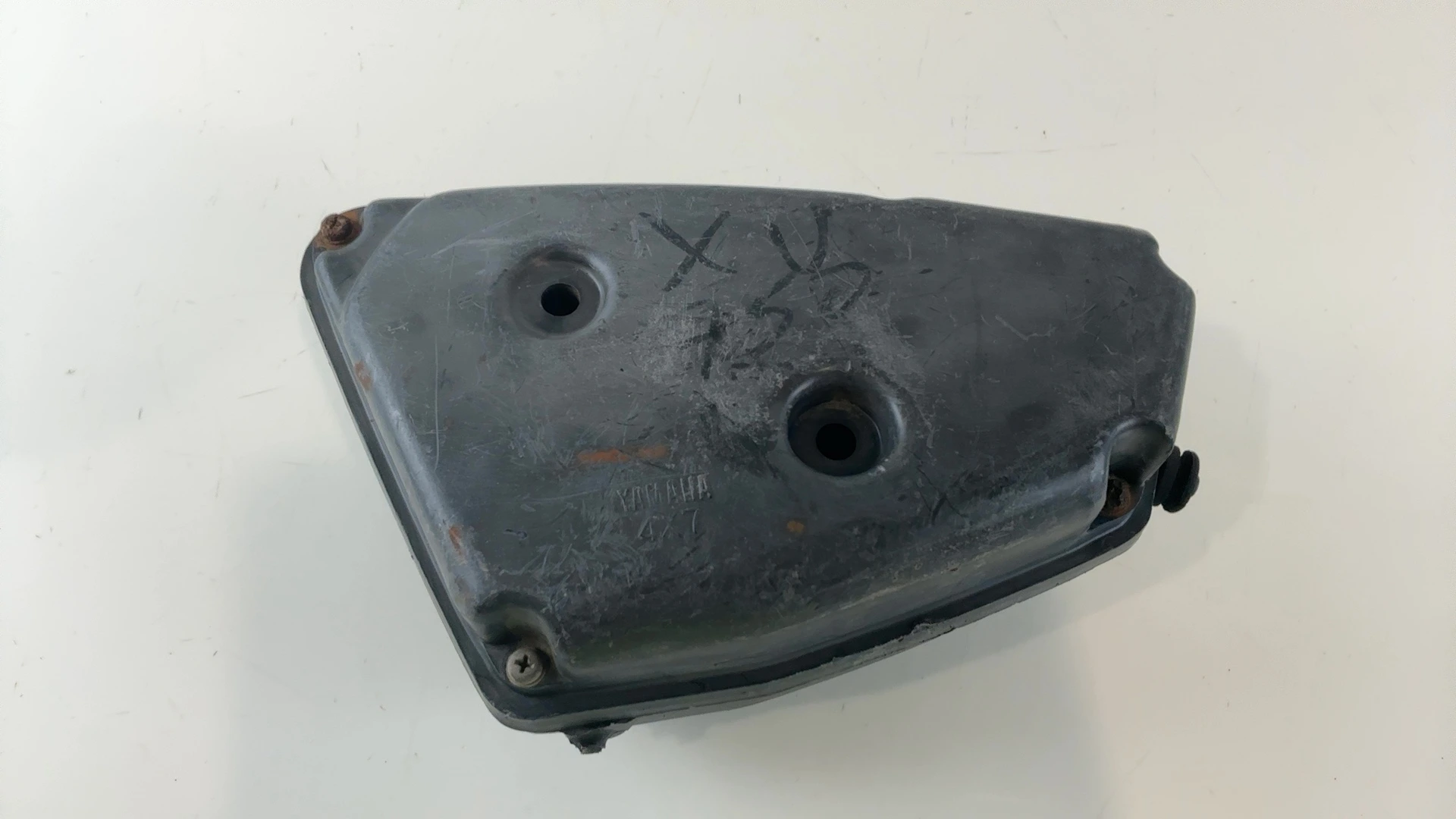 Yamaha Virago XV750 XV920 750cc Airbox Filter Box 1981-1983 OEM 4X7-14401-00-00 - Image 2
