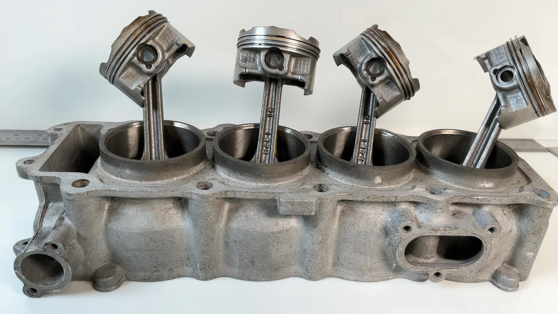 Suzuki GSX-R 600 GSXR600 Engine Cylinder Jug Barrels Pistons 1997-00 11211-34E00 - Image 9