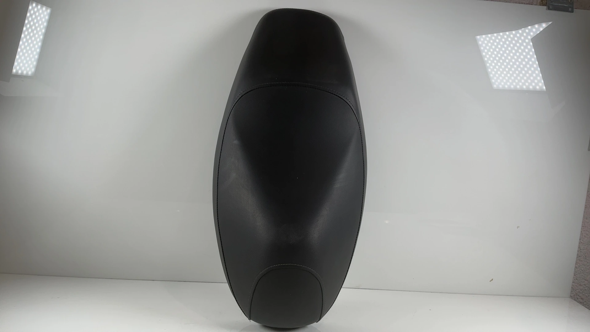Honda X8R-S SZX50 50cc Seat Unit Saddle Bench 1998-2003 OEM 77200-SZX-0000 - Image 1