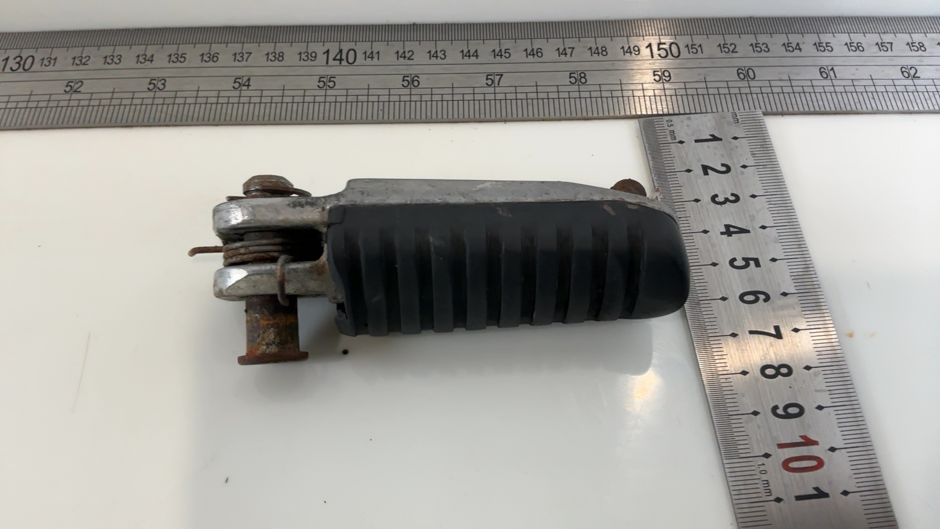 Kawasaki ZR7 ZR750 750cc Front Left Rider Footrest Peg 1999-2003 OEM 34028-1428 - Image 4