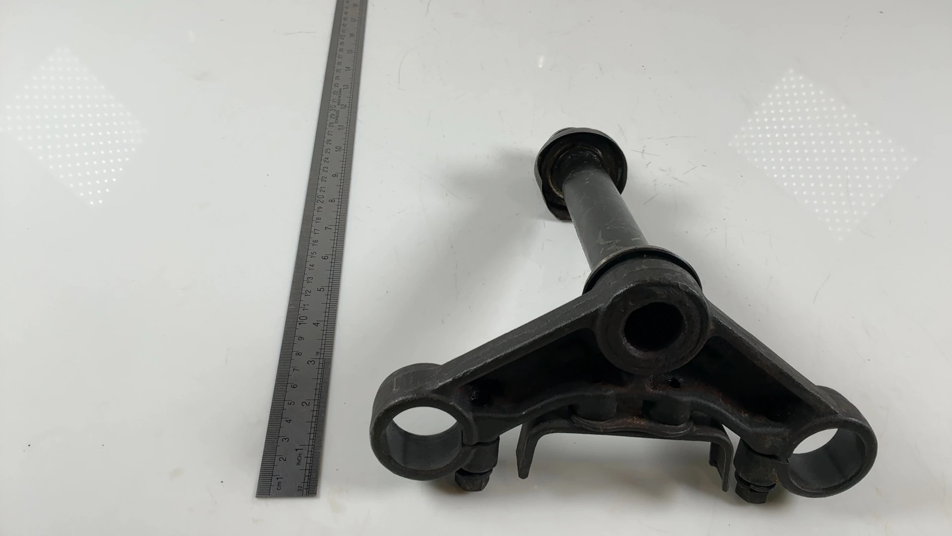 Yamaha XS400 XS400H 400cc Lower Triple Tree T Stump 1980-81 OEM 2L0-23340-00-90 - Image 4