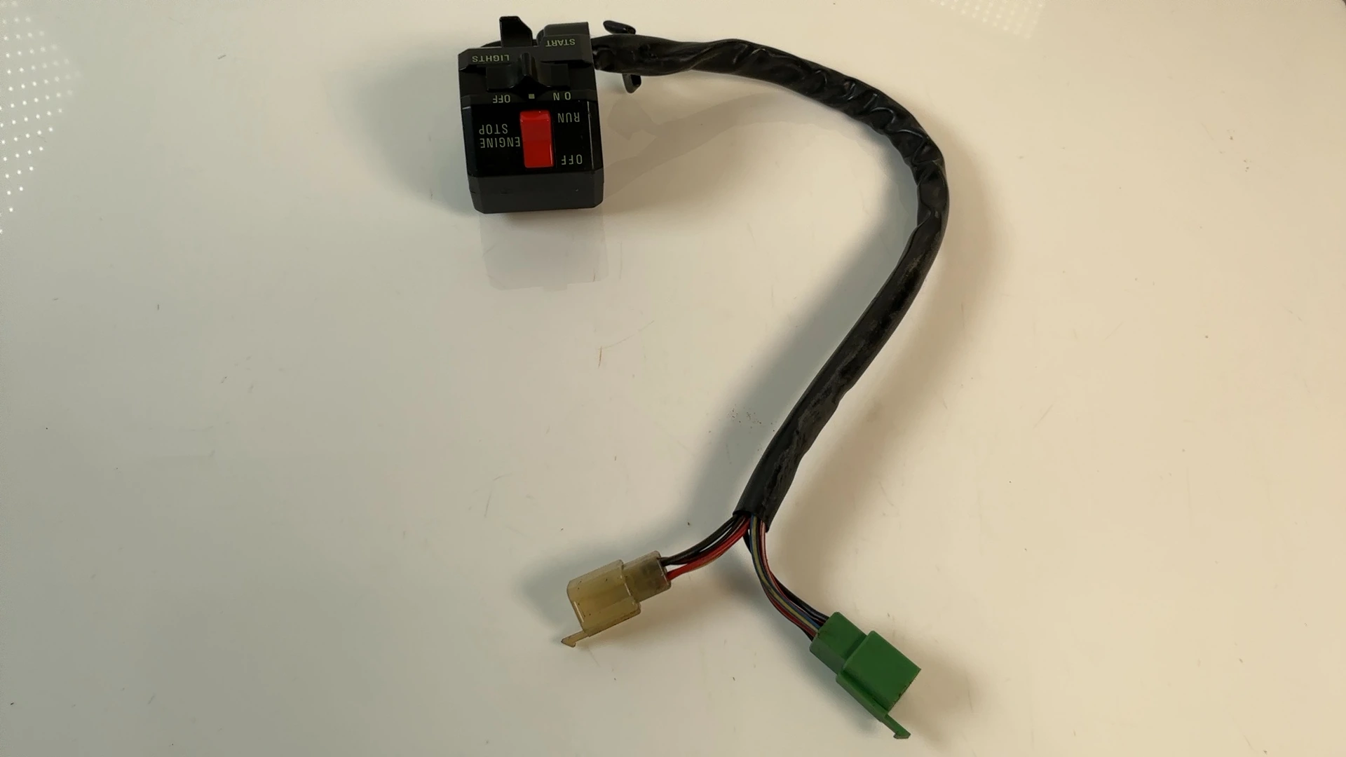 Kawasaki GPz750 ZX750A 750cc Right Control Handlebar Switch 1983-1985 46091-1350