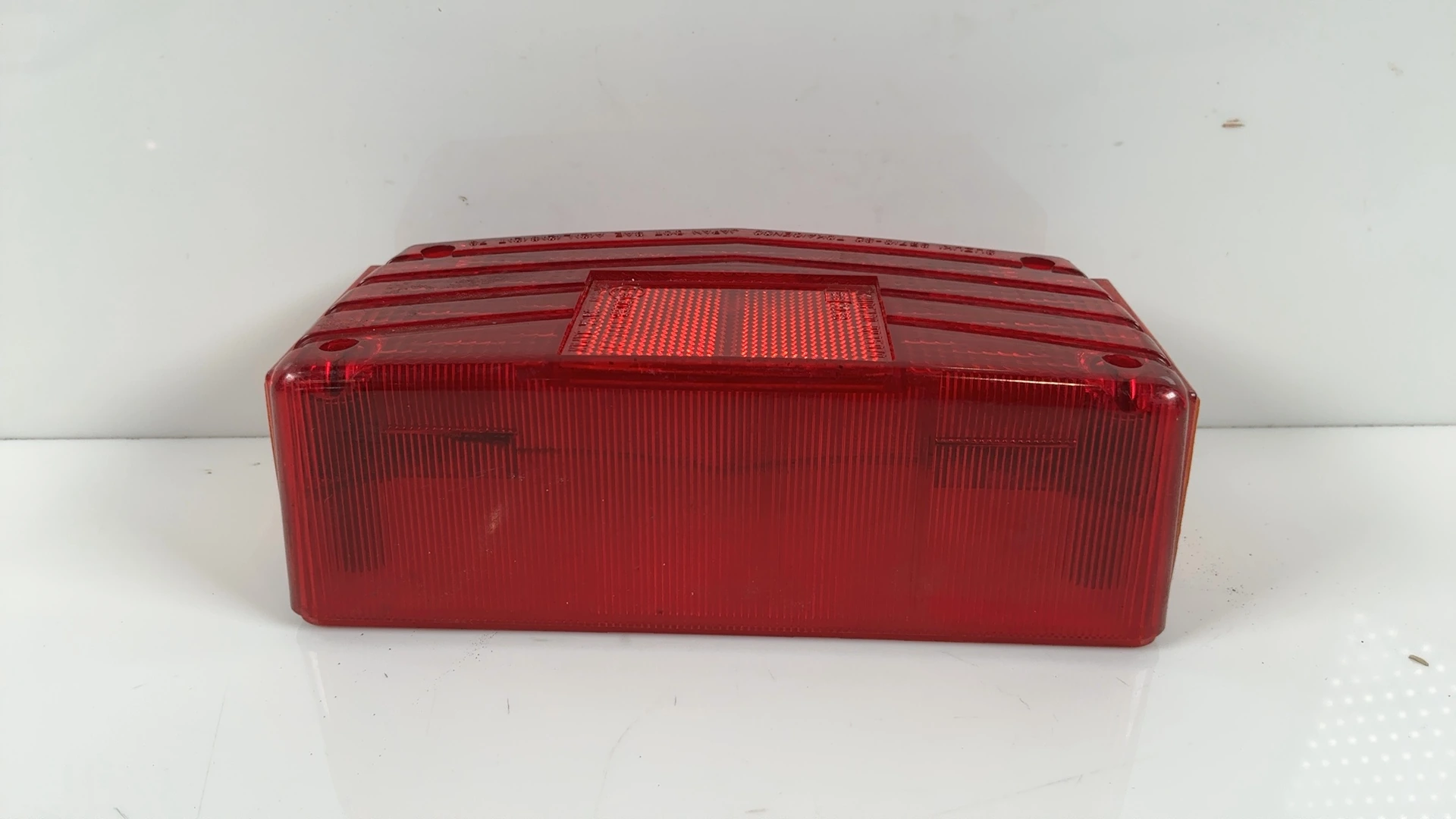 SUZUKI GS450 CC TAIL LIGHT LENS 1980-1983 OEM 35712-44130 - Image 7