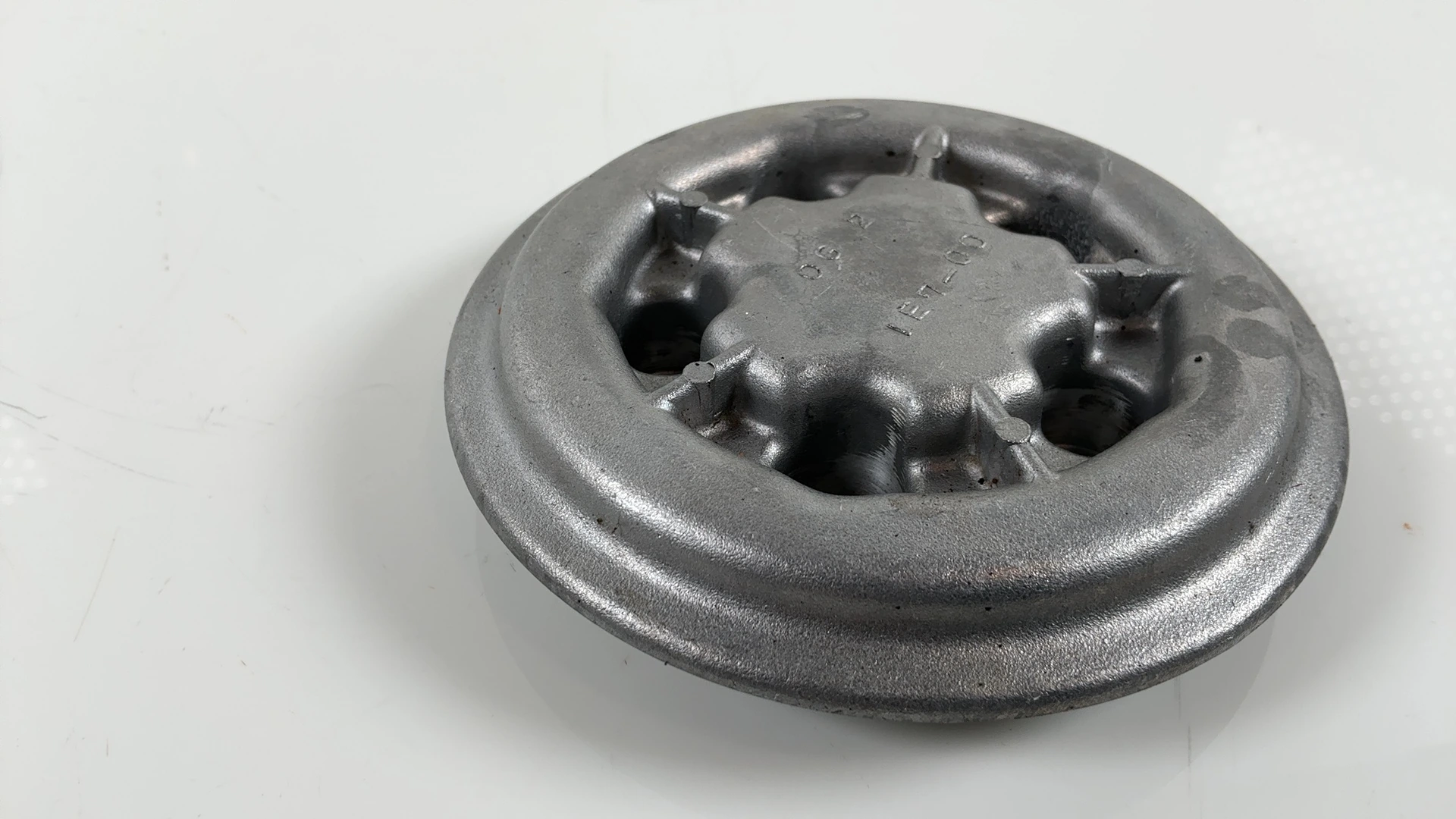 Yamaha RD125DX RD125 125cc Clutch Pressure Plate 1975-1980 OEM 1E7-16351-00 - Image 4