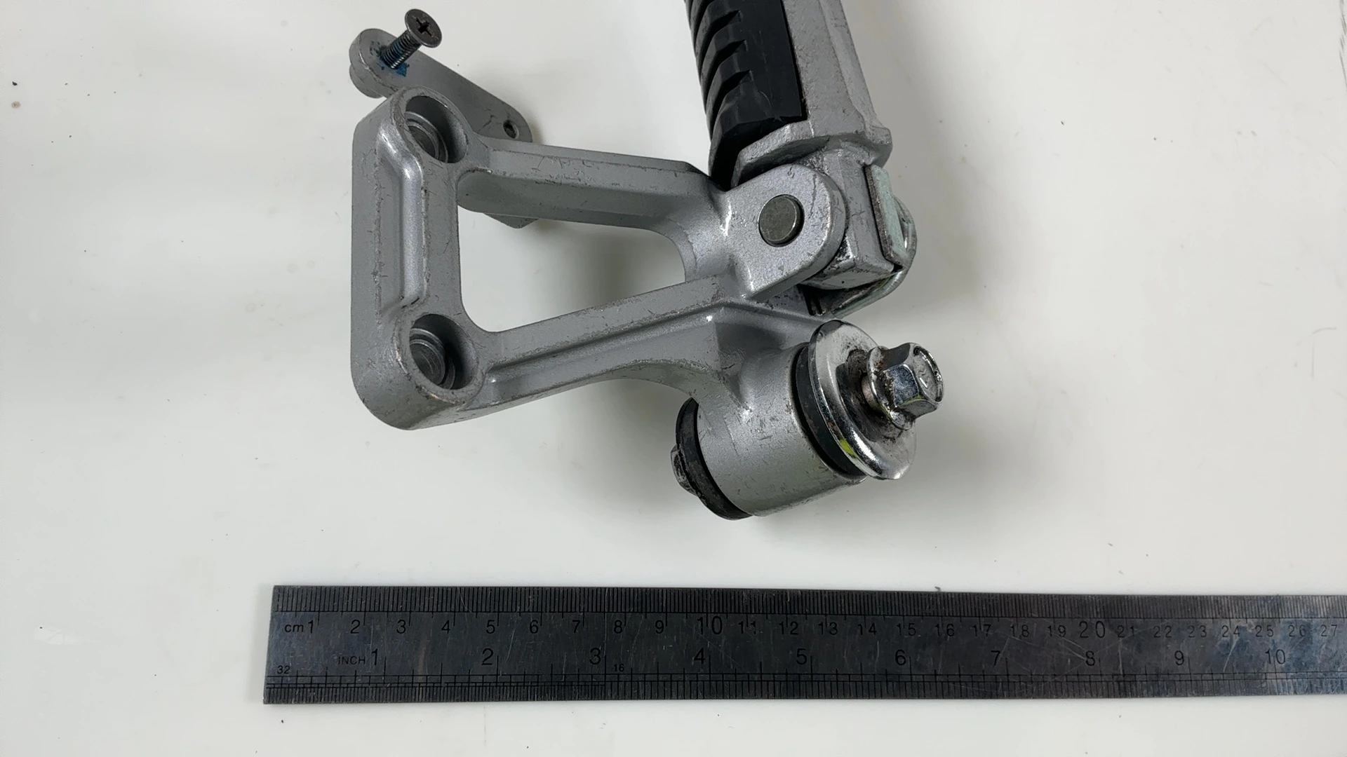 Kawasaki Ninja GPZ600R ZX600A Left Rear Foot Rest Bracket 1985-87 OEM 35011-1242 - Image 5