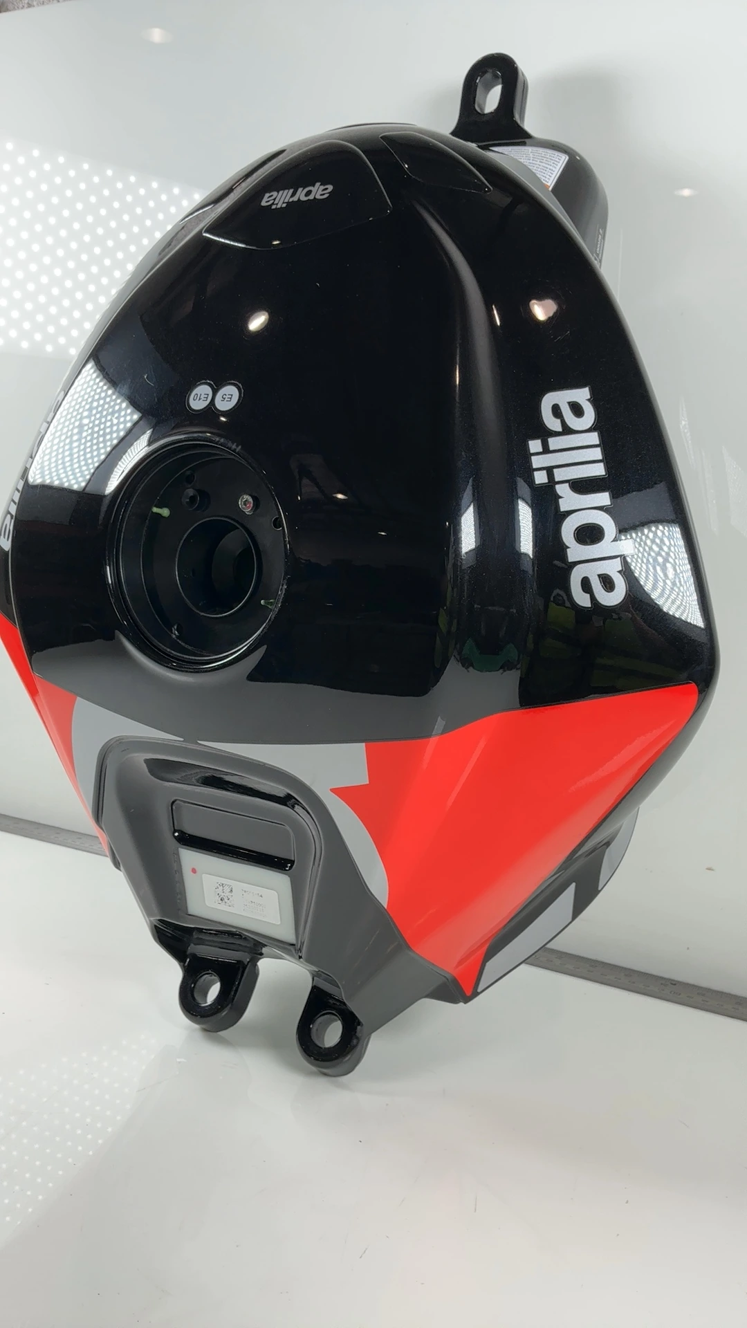 Aprilia Tuono 660 Factory RS660 660cc Gas Fuel Tank 2021-26 OEM 2B005484 Acerbis - Image 15