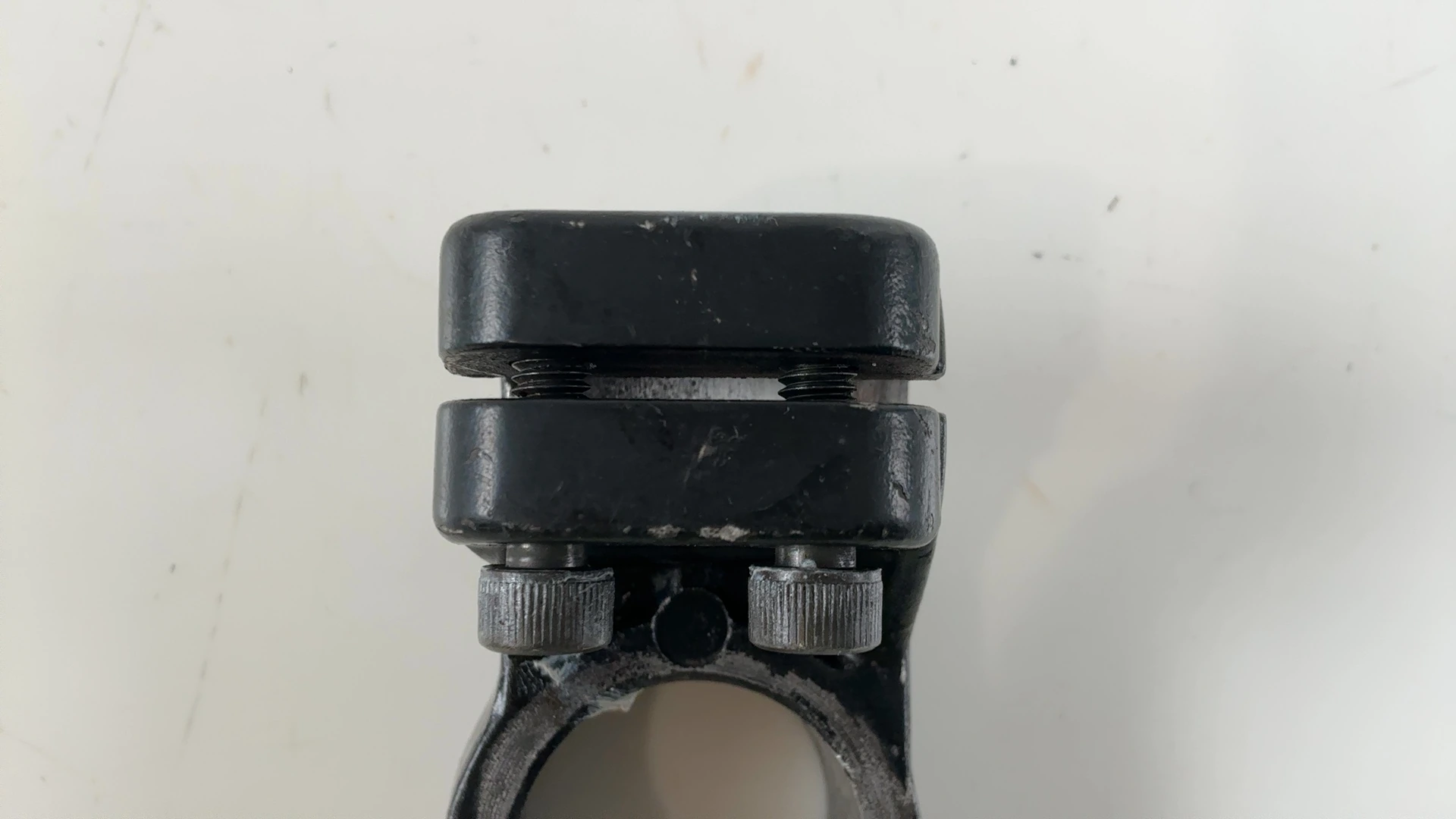 Kawasaki GPz750 ZX750-A 750cc Left Handlebar Holder 1983-1985 OEM 46012-1033 - Image 6