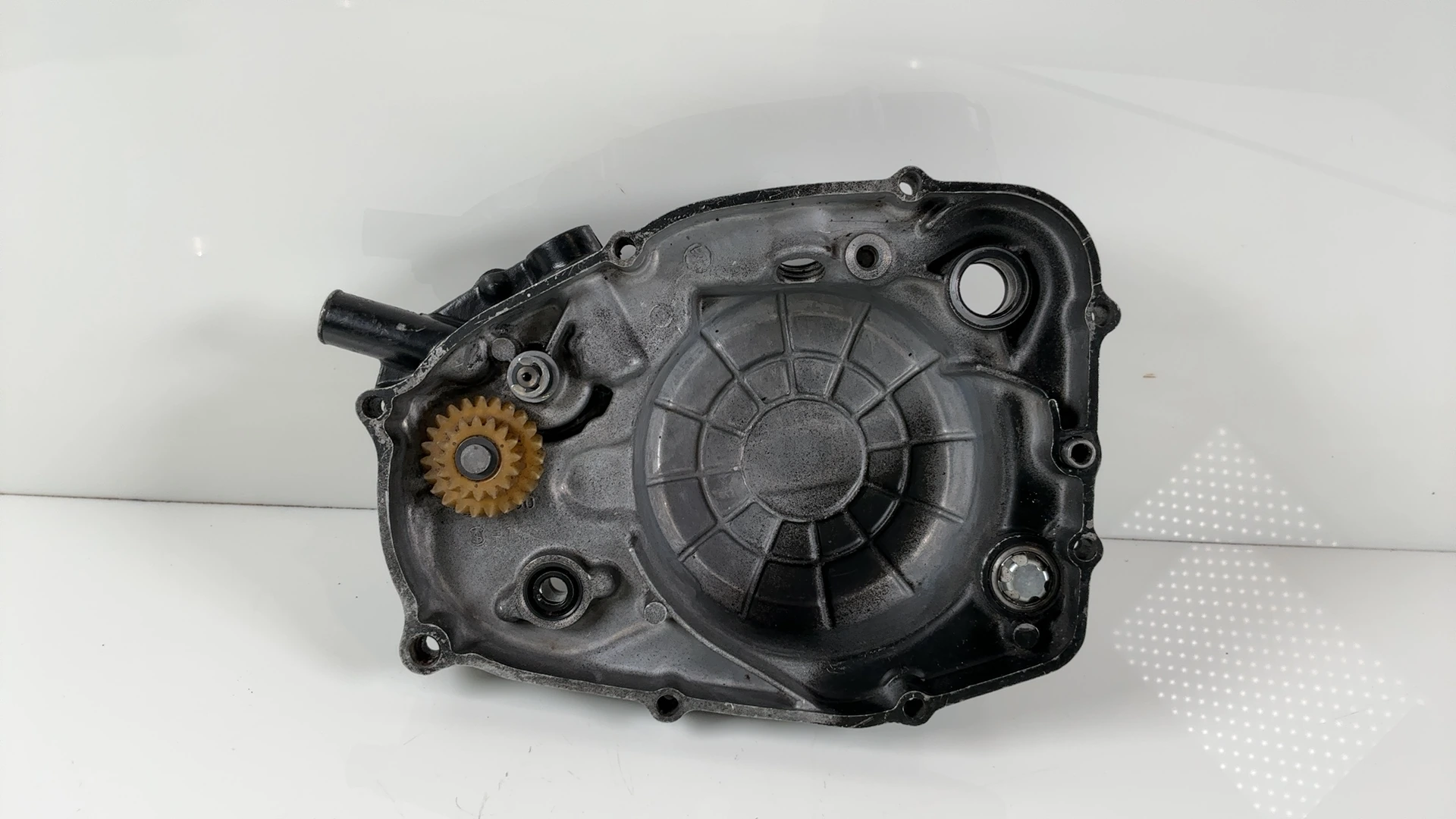 Yamaha DT125LC 34X 125cc Clutch Cover 1982-1987 OEM 34X-15421-00-00 Tushima - Image 2