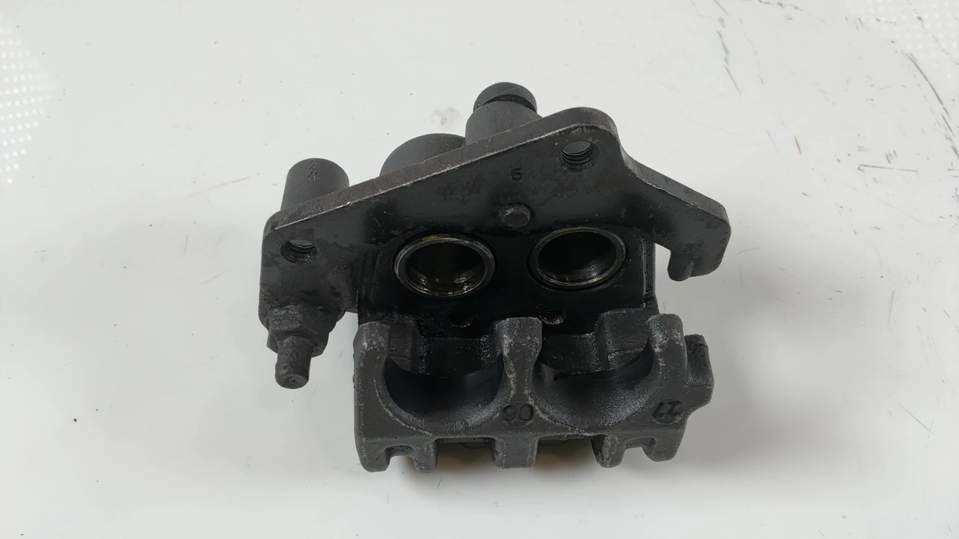 Peugeot Satelis 125 1st Gen 125cc Front Brake Caliper 2006-2012 OEM 767726 - Image 6