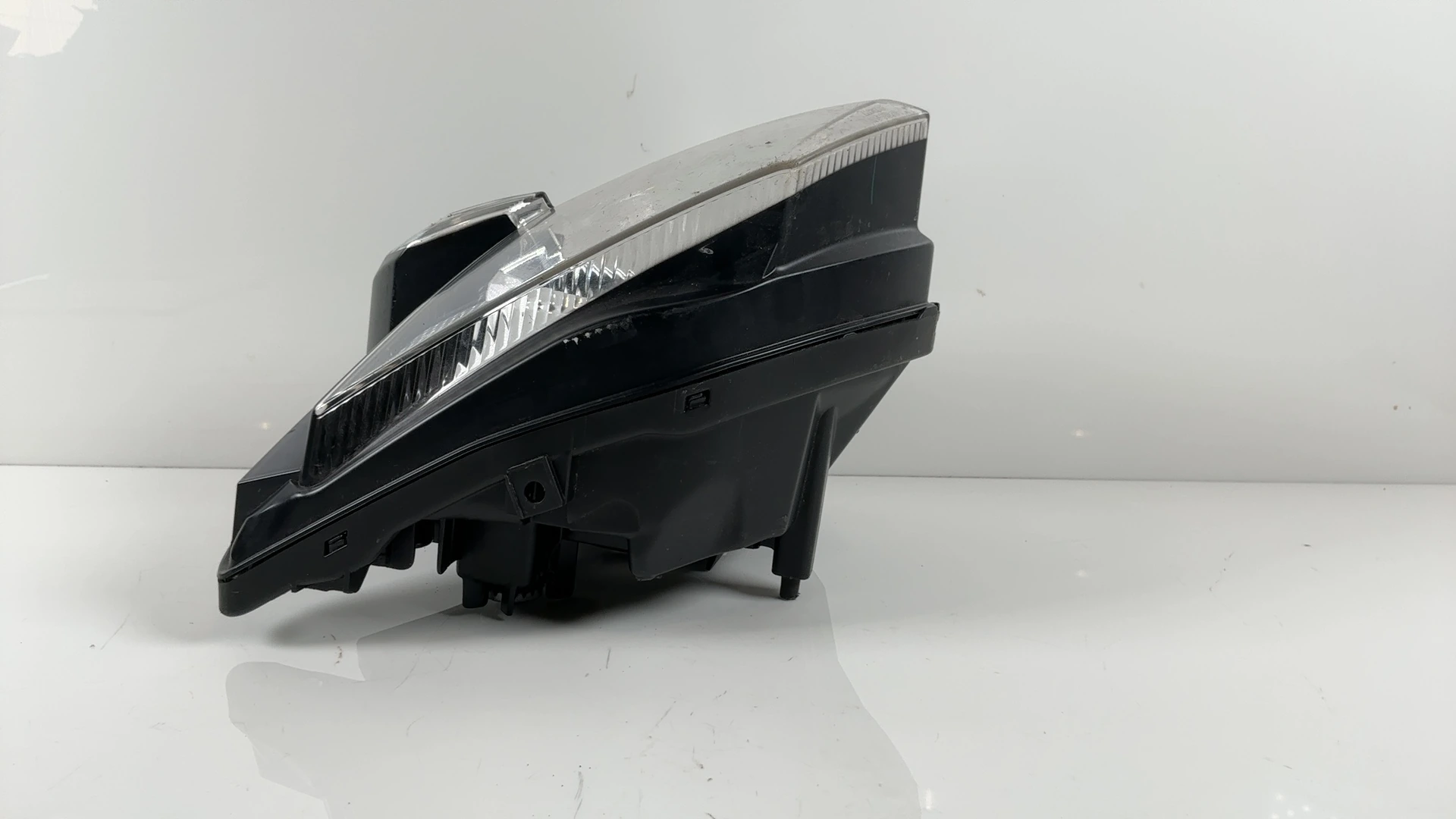 Yamaha FZ6R 600 Headlight 2009-2017 OEM 36P-84300-00-00 - Image 9