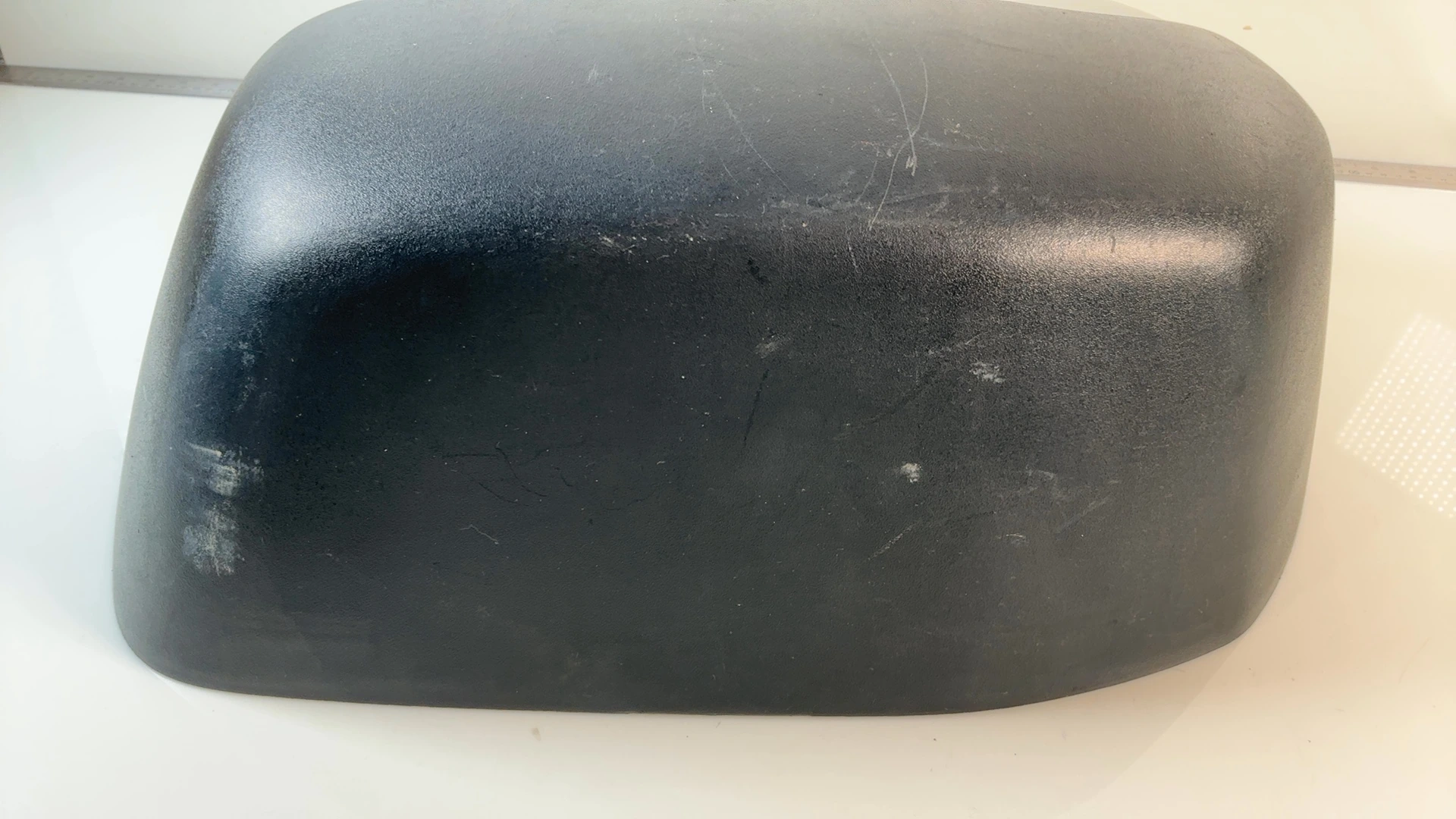 Honda Deauville NT650V 650 Left Side Pannier Lid 2002-2005 OEM 77237-MBL-D000 - Image 4