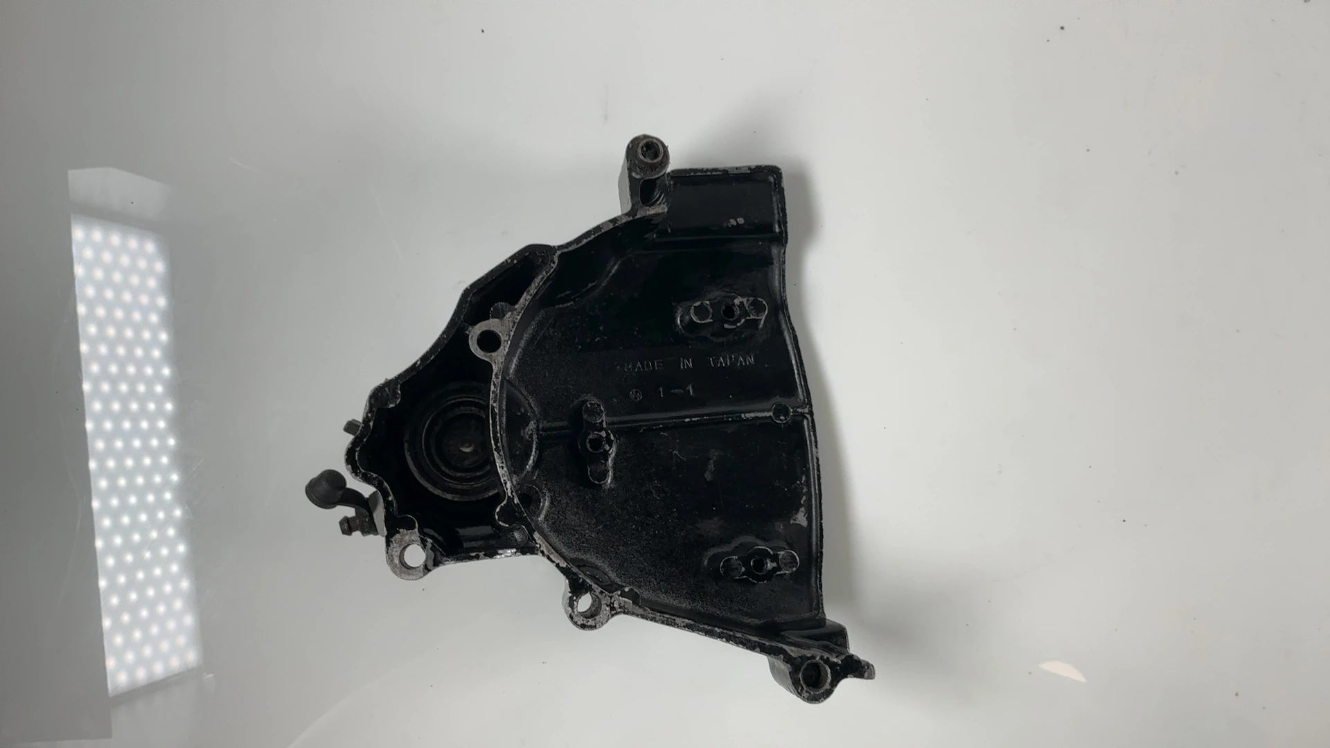 Kawasaki GPz750 Turbo ZX750E 750cc Front Sprocket Cover 1984-1985 OEM 14026-1110 - Image 2