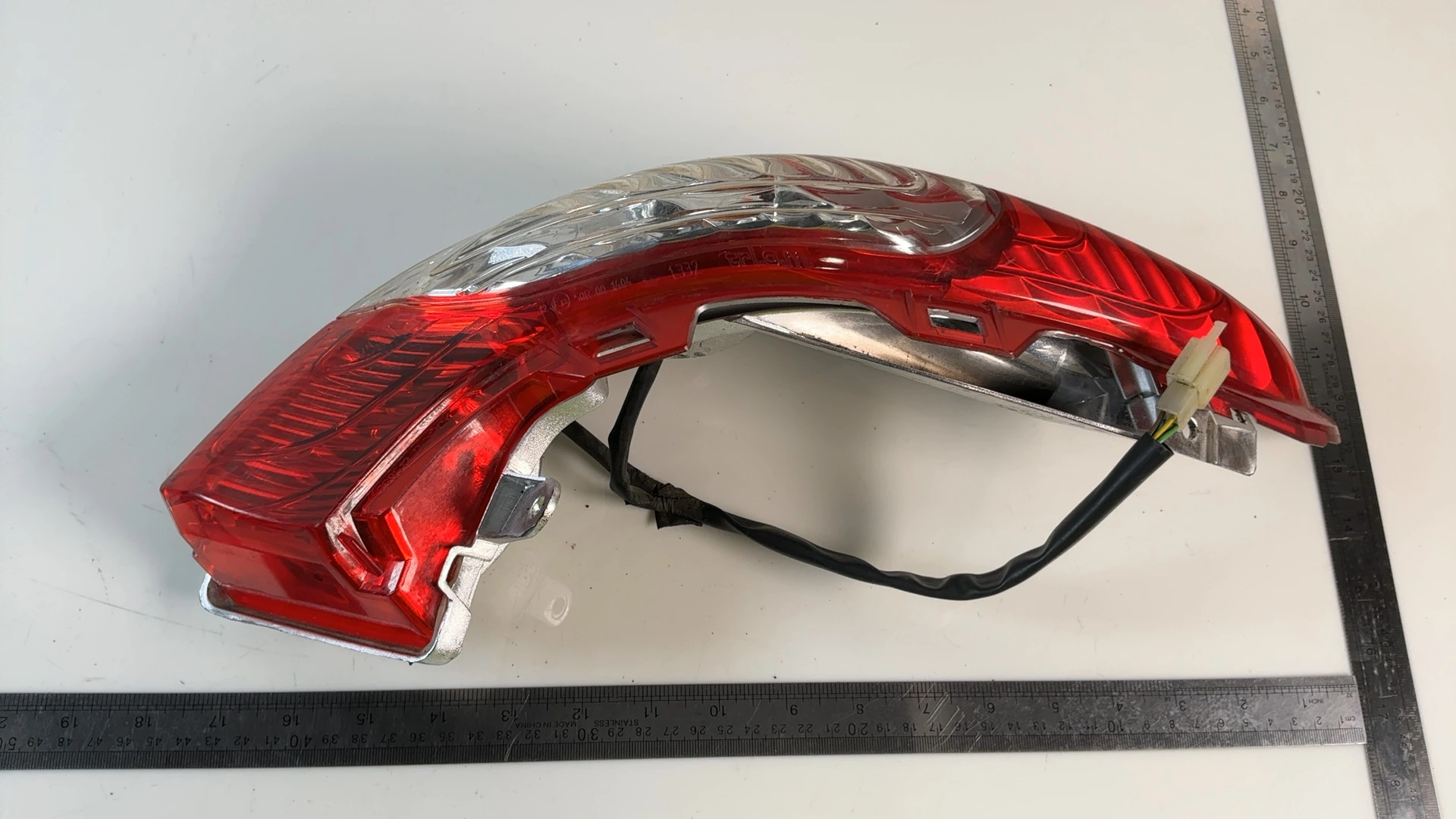 Honda S-Wing FES 125 150 Right Rear Tail Light Lamp 2007-2012 OEM 33852-KRJ-791 - Image 3