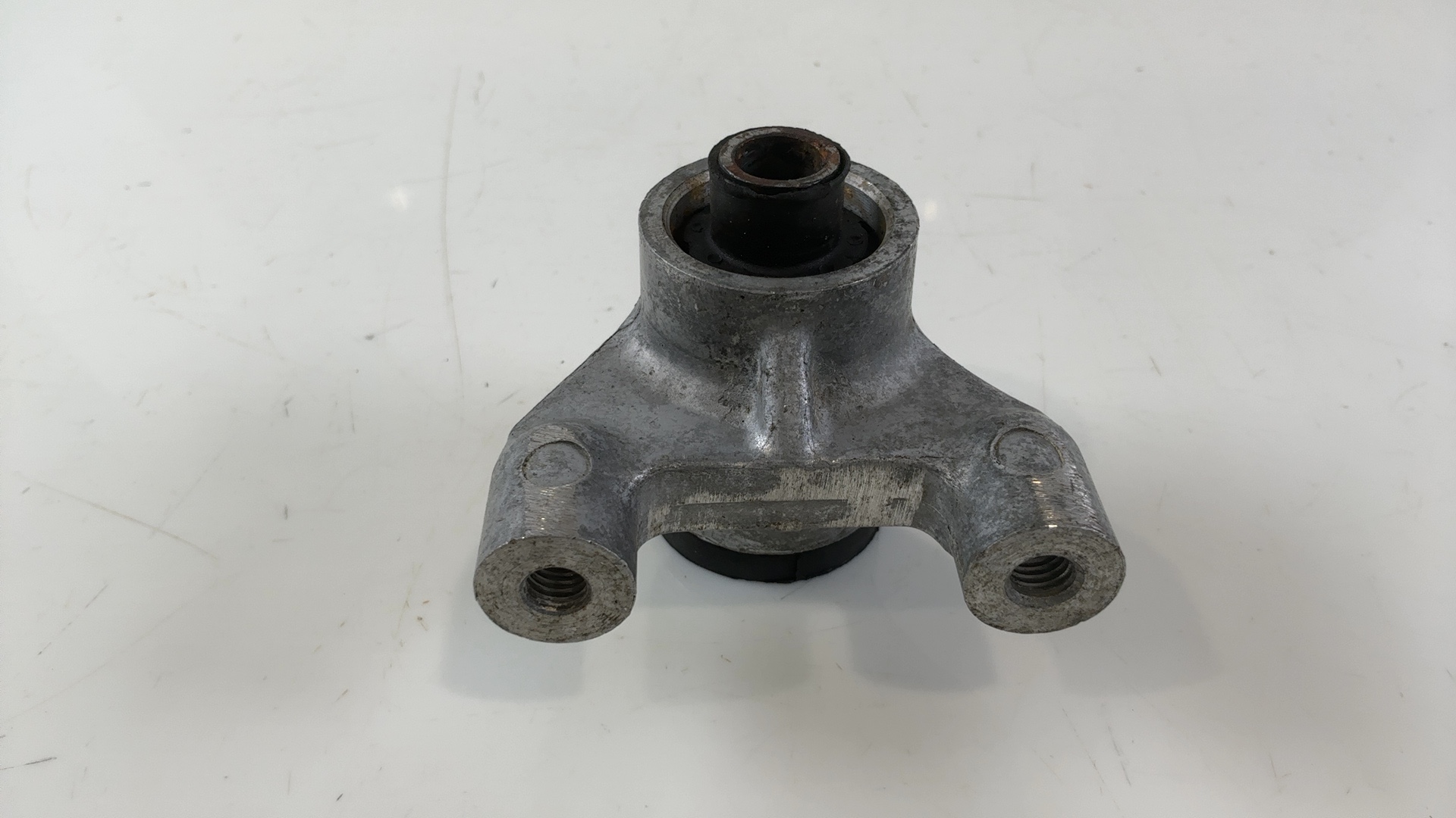 Kawasaki ZXR750 H1 Ninja 750 Front Upper Engine Mount Bracket 1989 32190-1111 - Image 9