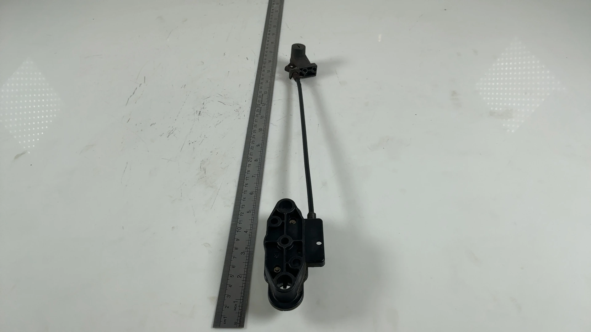 Suzuki GSX-R1000 K1 K2 1000cc Seat Lock Latch Cable 2001 2002 OEM 45280-13A01 - Image 4