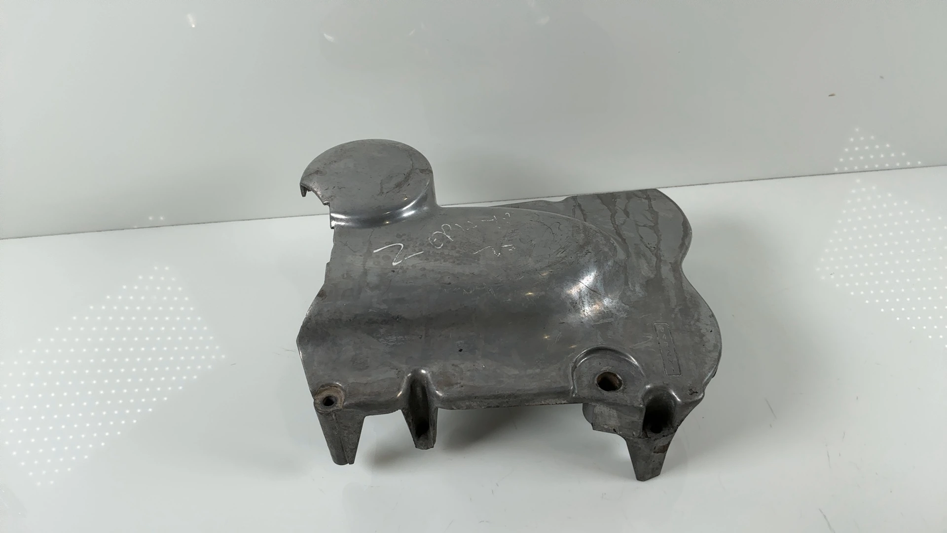 Kawasaki Zephyr 750 ZR750C 750cc Front Sprocket Chain Cover 1990-1999 14026-1201 - Image 1