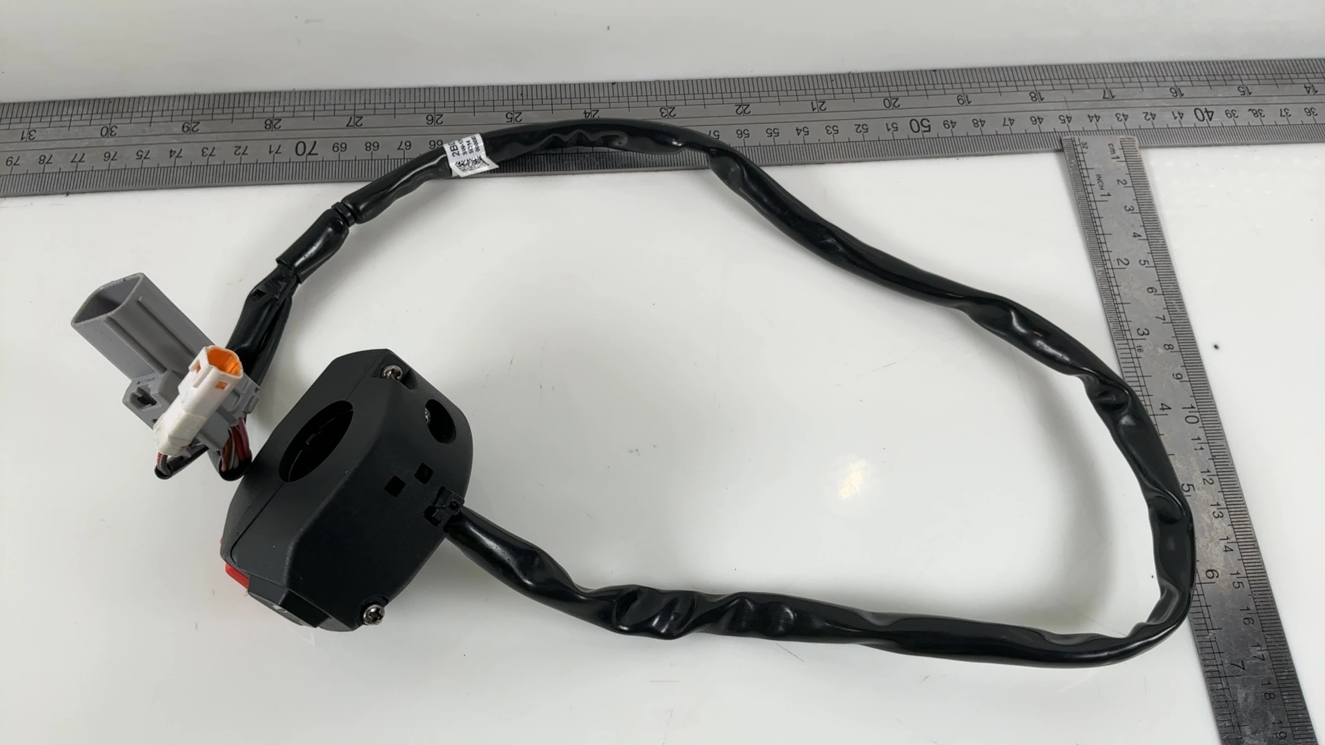 Aprilia RSV4 Factory 1100cc Right Handlebar Switch 2021-2026 OEM 2B012092 - Image 6