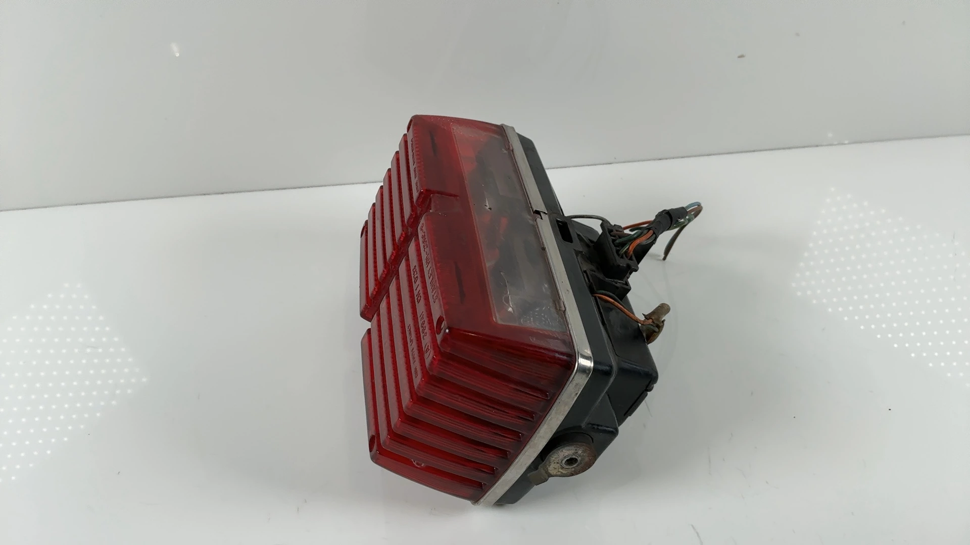 Honda CB900F Super Sport 900CC Rear Brake Light 1979-1983 OEM 33701-422-673 - Image 2