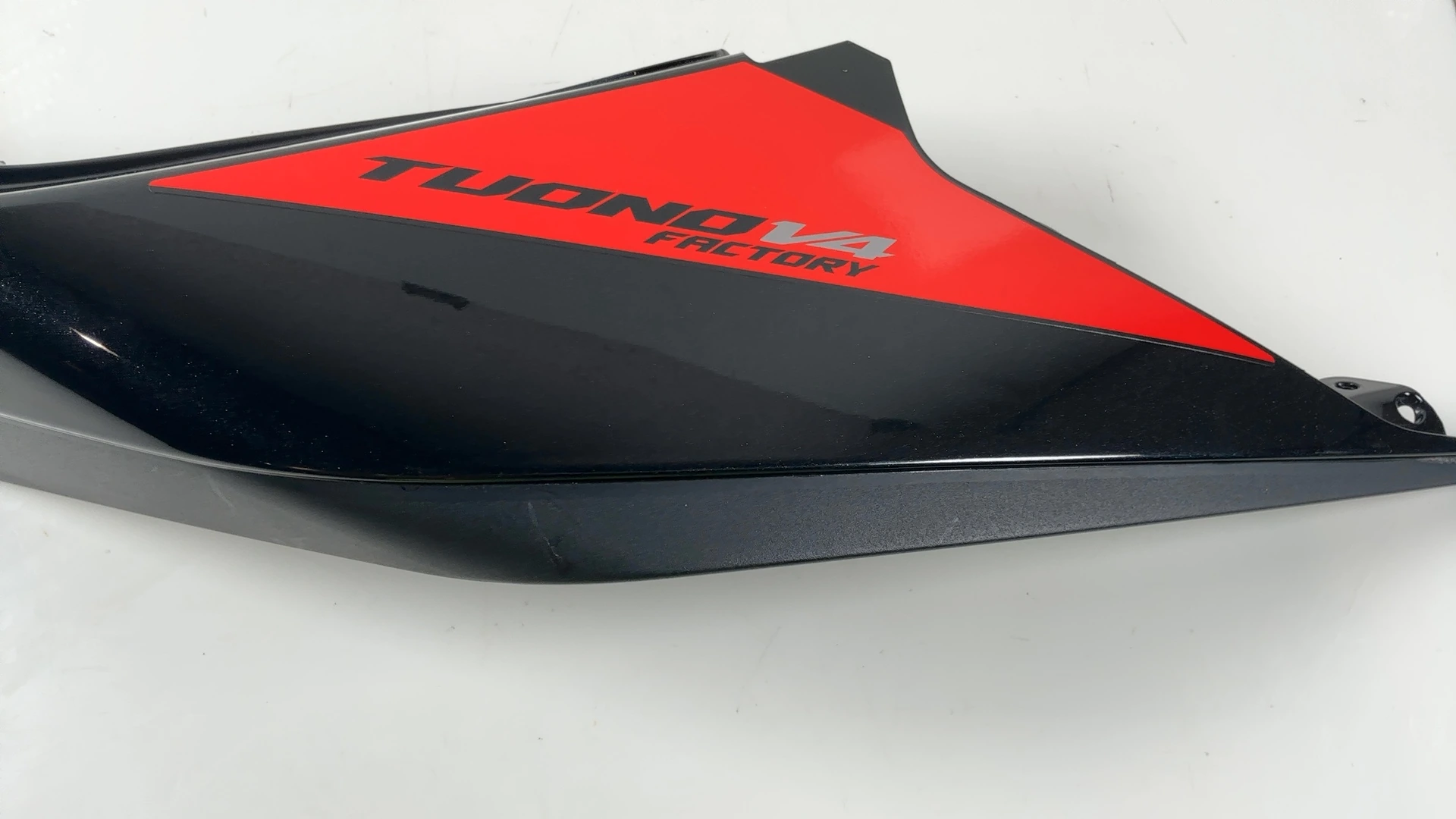 Aprilia Tuono V4 1100 Factory 1100cc Rear Left Tail Fairing 2025-26 OEM 2B012603 - Image 4