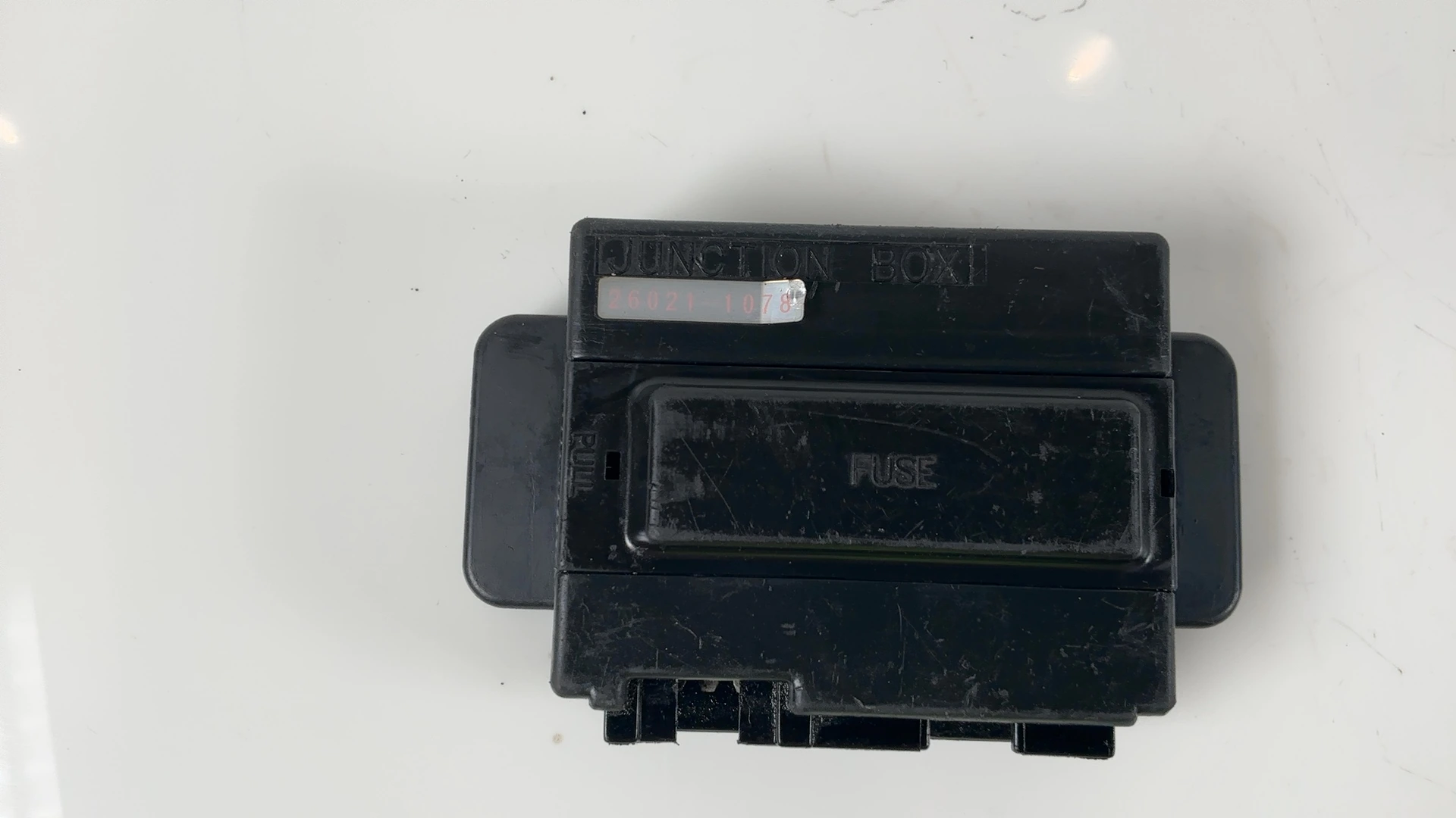 Kawasaki KLE500 KLE500A 500 CC Fuse Junction Box 1991-1996 OEM 26021-1081