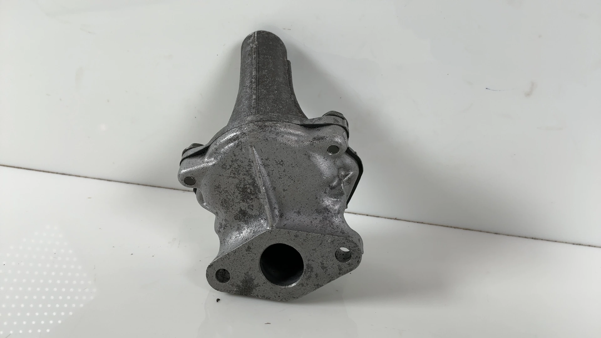 Suzuki GSXR750 GR7HA 750CC Oil Strainer Pick Up Pipe 1996-1999 OEM 16526-33E00 - Image 2