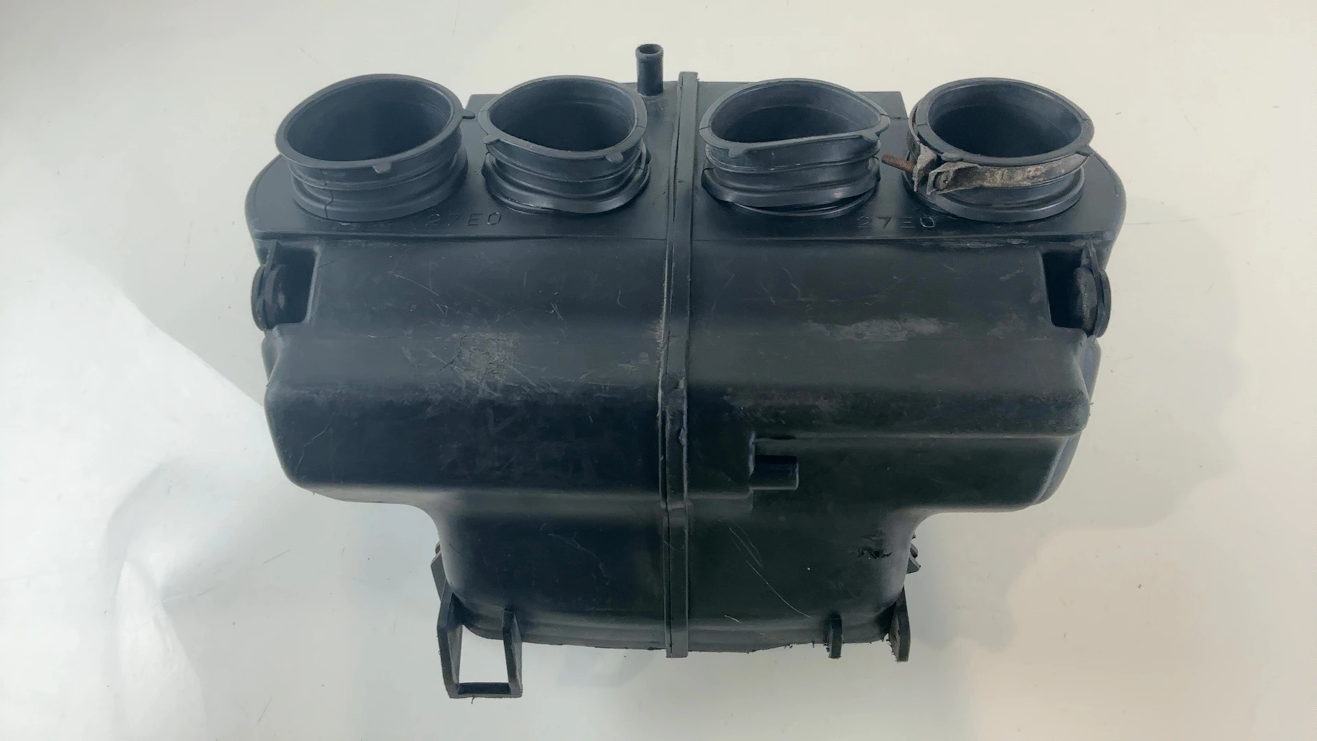 Suzuki Bandit GSF1200 1200cc Air Filter Box 1996-2000 OEM 13700-27E00 - Image 5