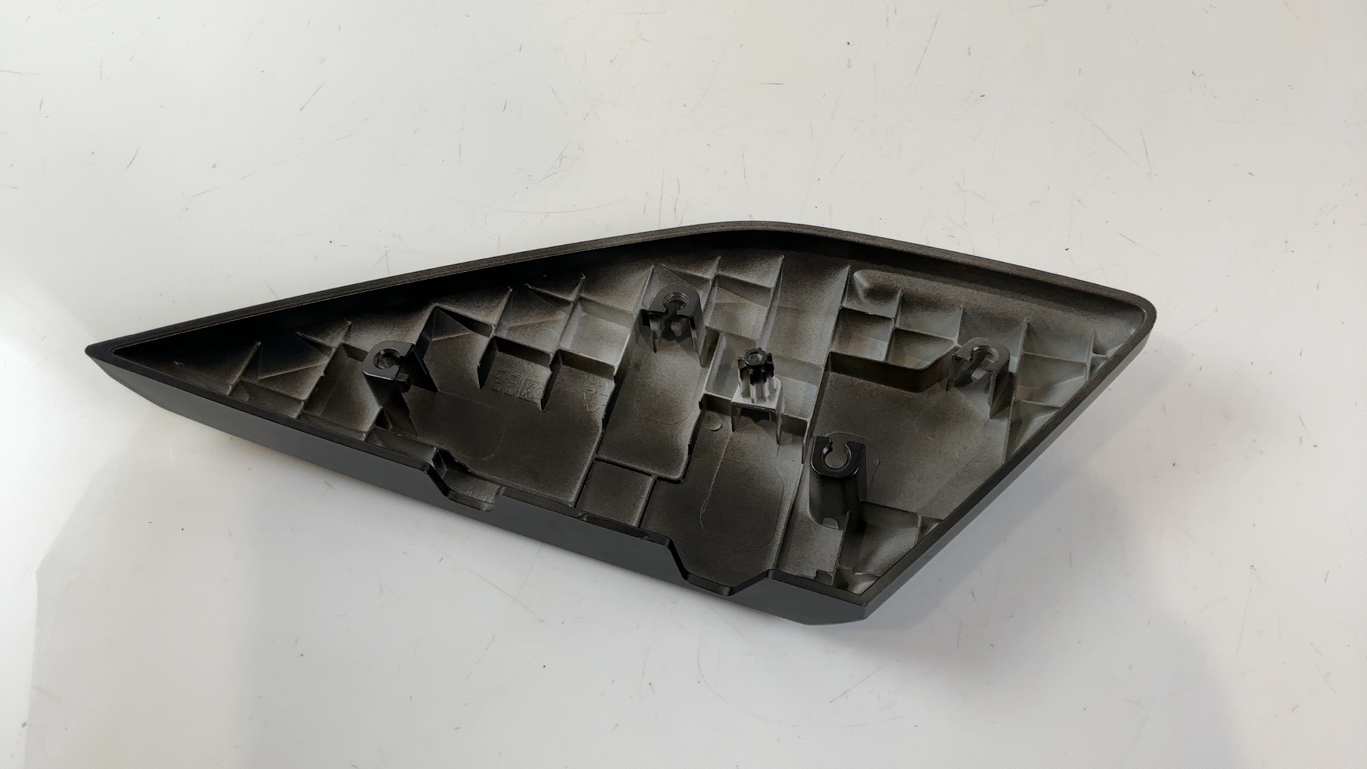 Peugeot Metropolis RS400i 400cc Rear Right Footrest Cover 2013-16 OEM 1178191773 - Image 3