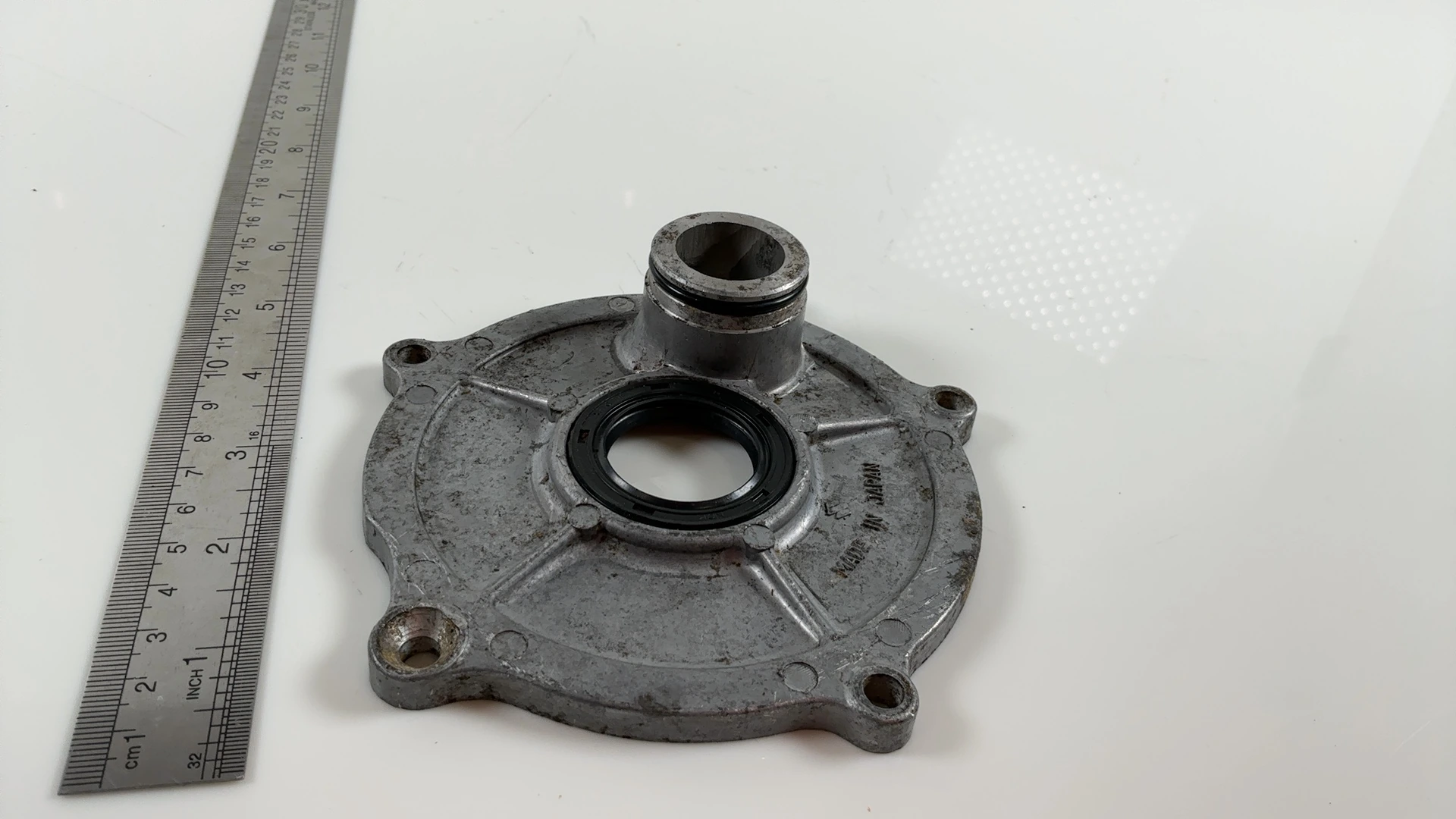 Suzuki GP100 GP-100 100cc Rotary Disc Outer Valve Cover 1978-82 OEM 12450-39200 - Image 3