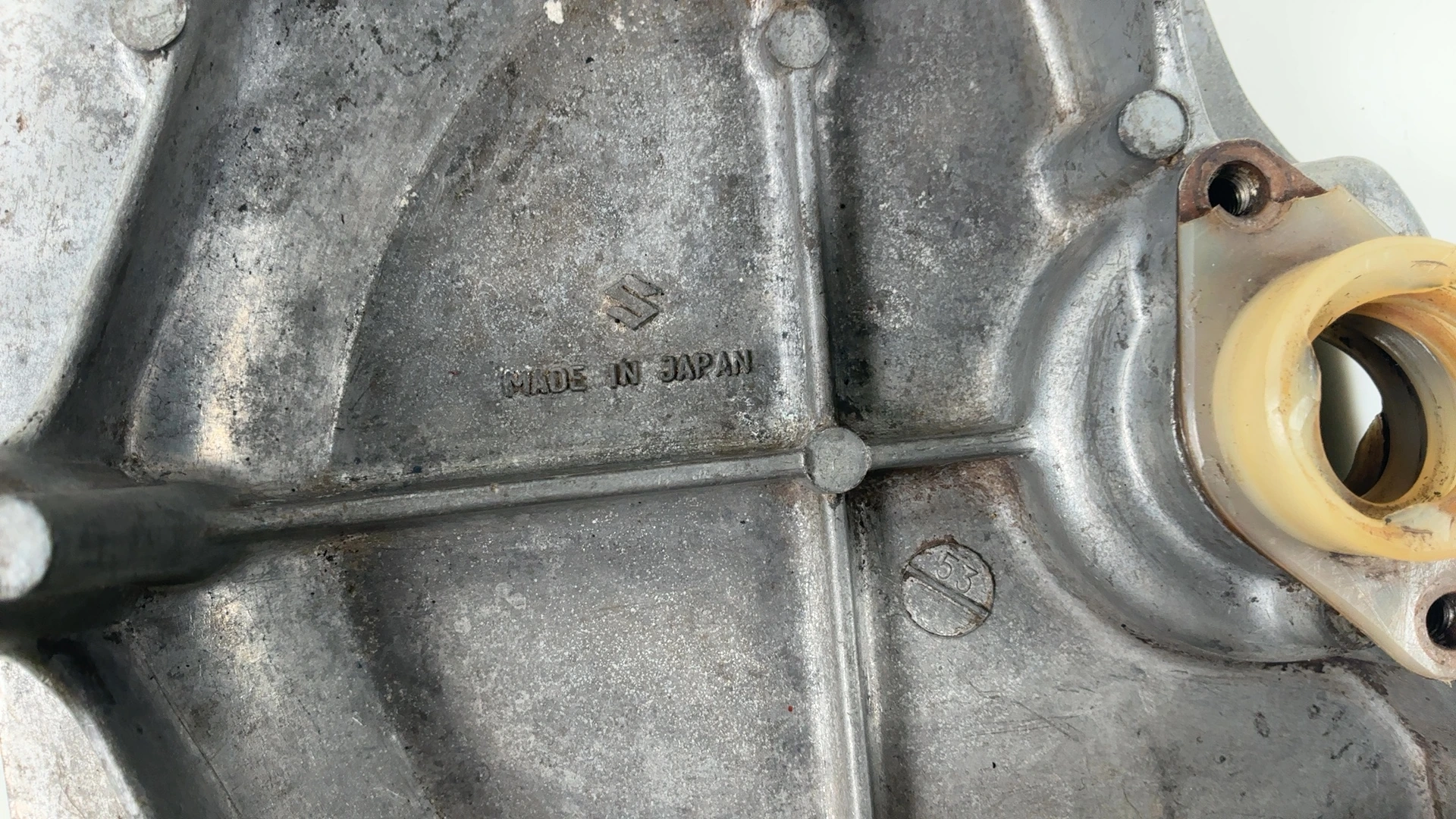 Suzuki GS425 GS425EN 425cc Front Engine Sprocket Chain Cover 1978-79 11361-44000 - Image 7