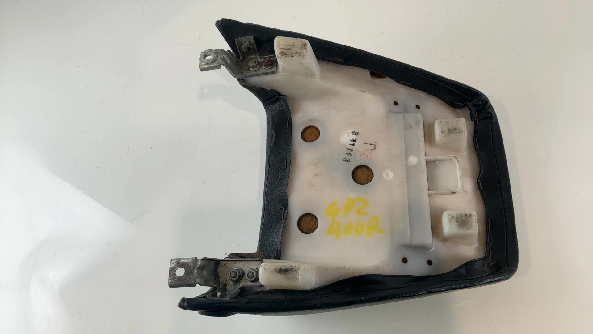 Kawasaki GPZ400R ZX400D 400cc Rear Passenger Seat 1985-1989 OEM 53001-1416 - Image 2
