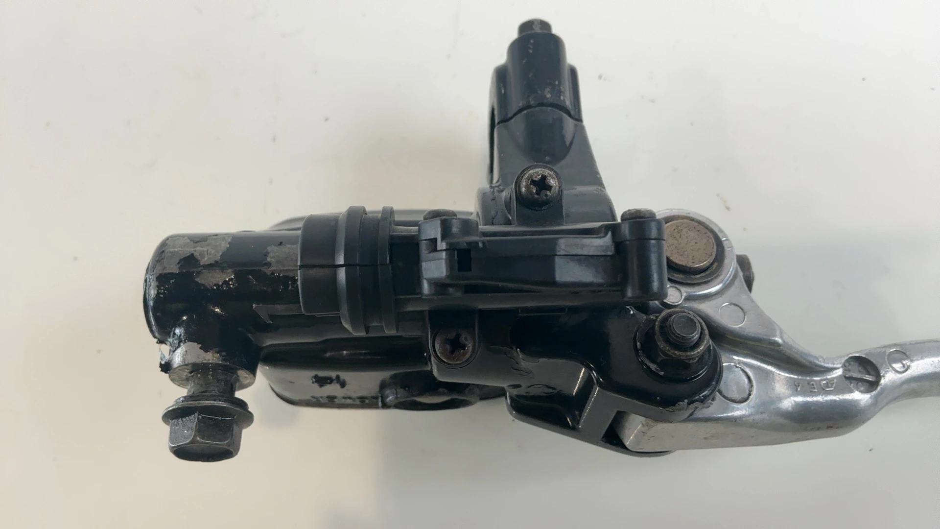 Yamaha XJ600S Diversion XJ600 Front Brake Master Cylinder 1997-2001 4BR-W2587-02 - Image 7