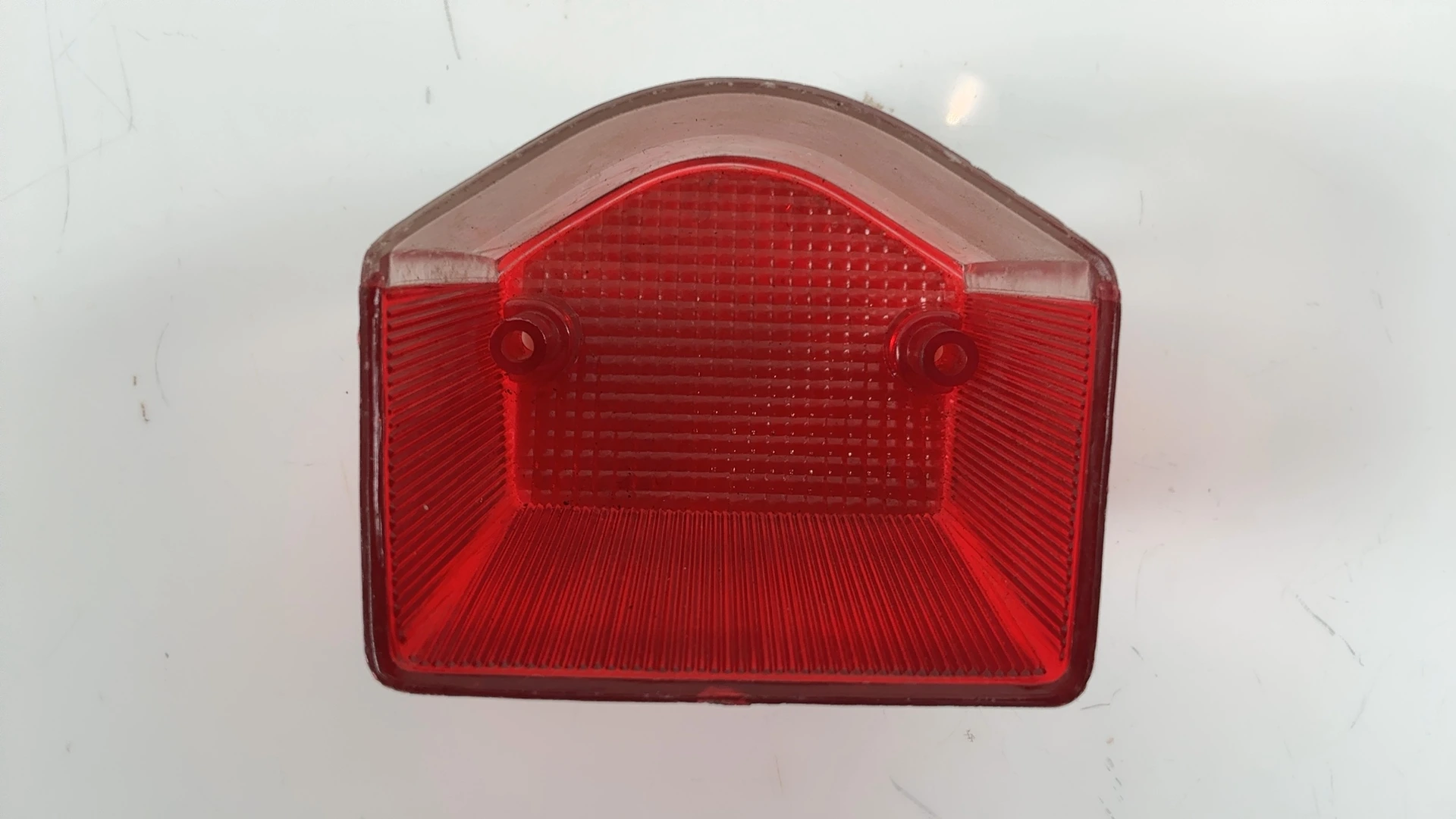 Yamaha DT125LC Mk1 125cc Tail Light Lens 1982-1984 OEM 10V-84521-00 - Image 4