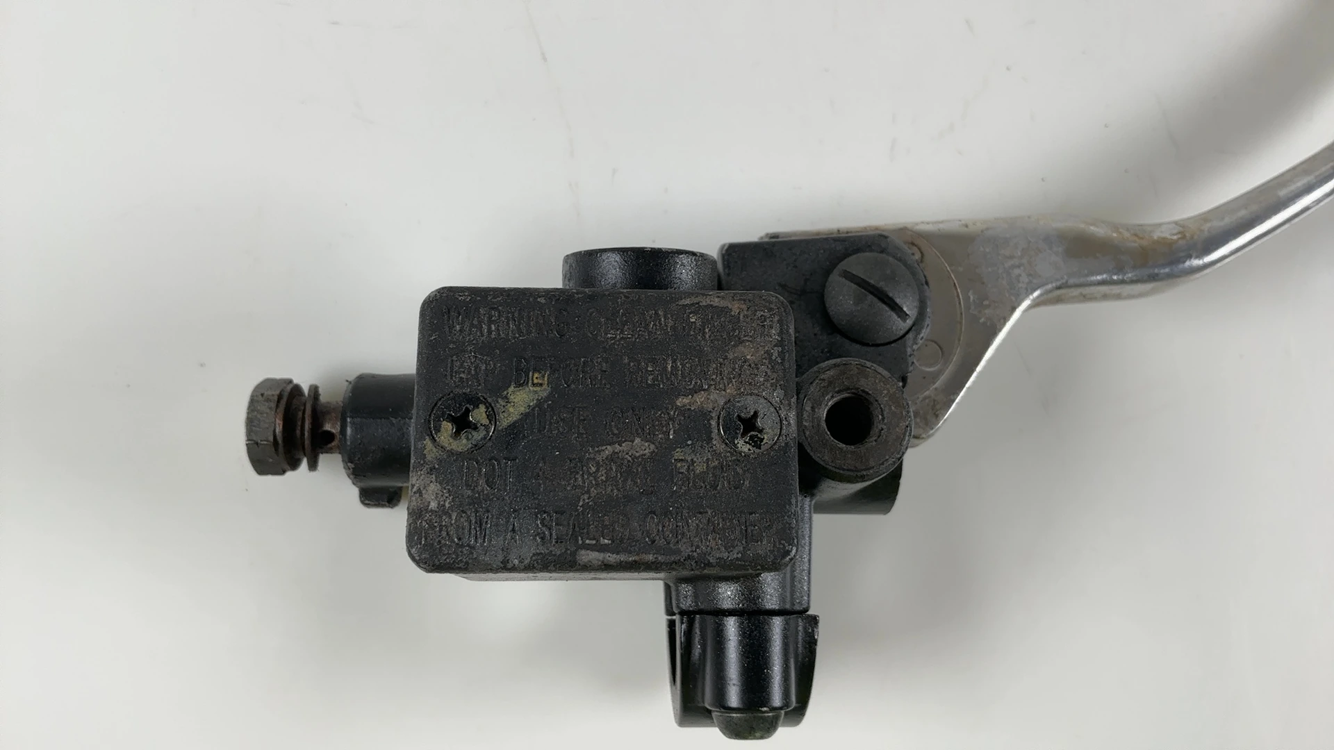 Piaggio NRG 50 CC Front Brake Master Cylinder 1994-2020 OEM CM064304 - Image 6