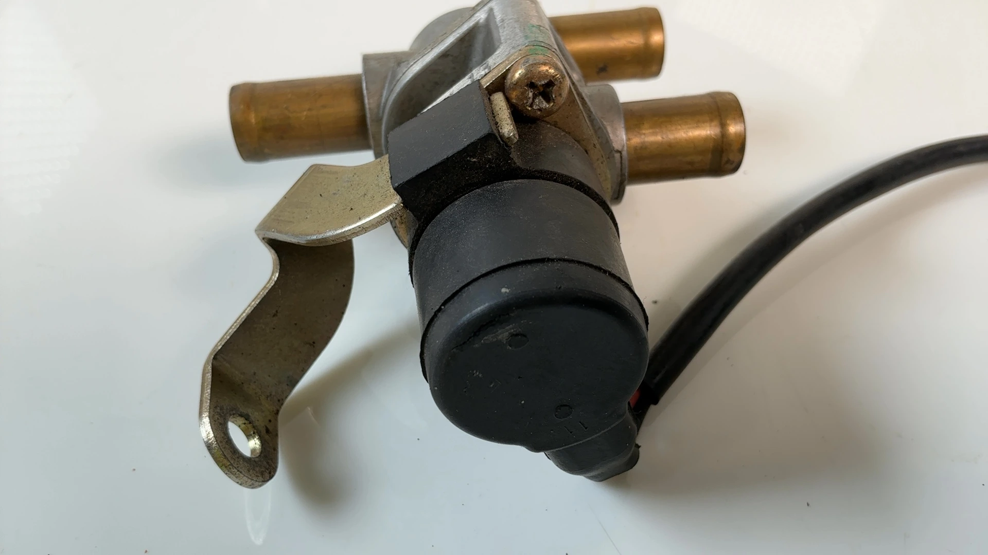 Honda CBR600F F4i 600 Air Control Solenoid Valve 1999-2006 OEM 36450-MBW-D21 - Image 8