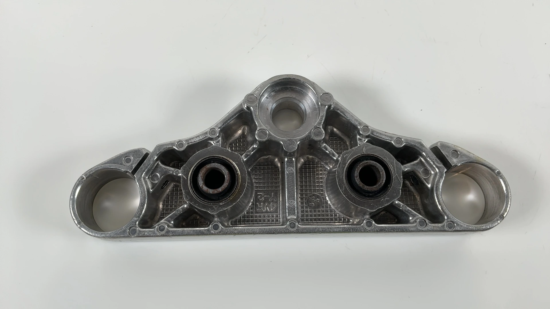Yamaha V-Star XVS650 650cc Top Triple Clamp 1998-2008 OEM 4VR-W2341-10-00 - Image 5
