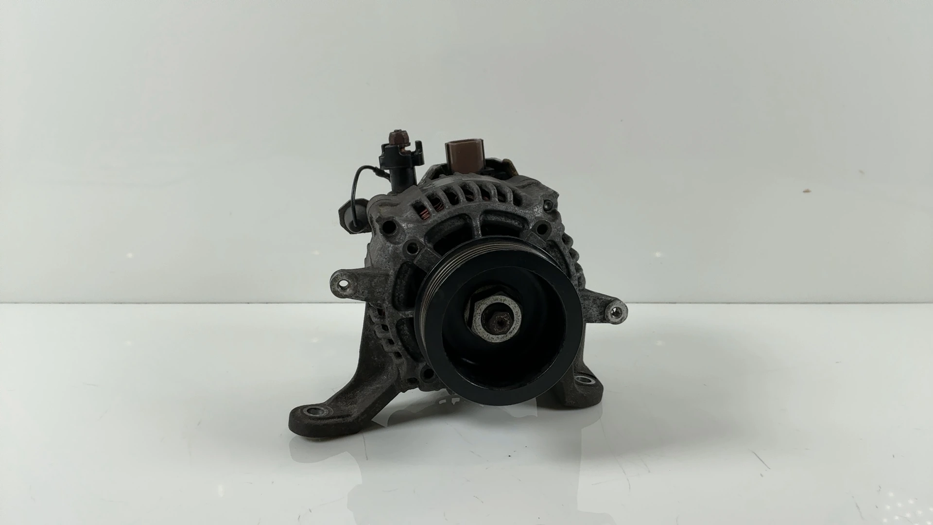 BMW R1200GS K25 1200CC Alternator 2004-2009 OEM 12312306280 - Image 7