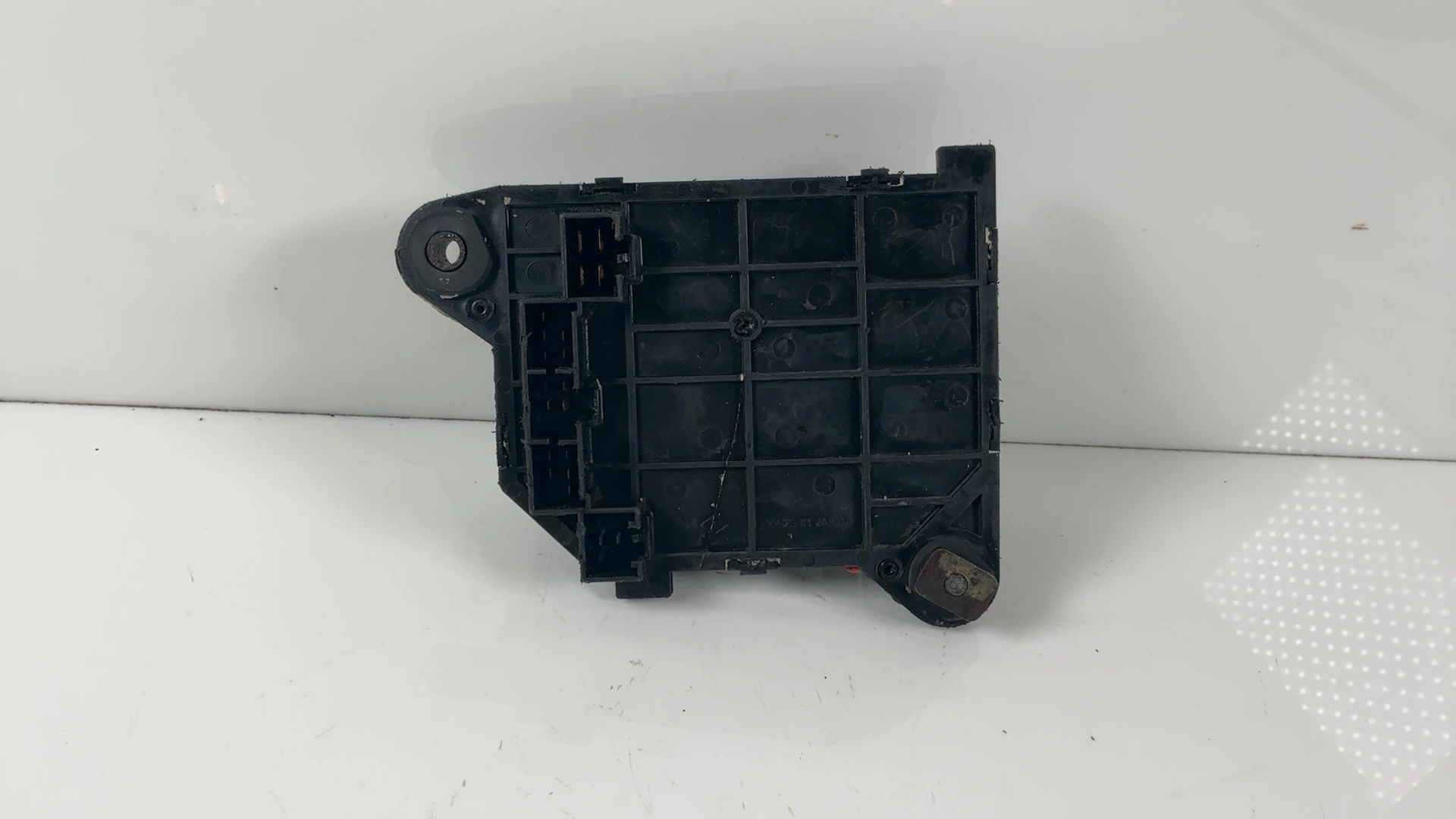 Kawasaki GPZ900R ZX900A 900CC Junction Fuse Relay Box 1984-1989 OEM 26021-1055 - Image 2