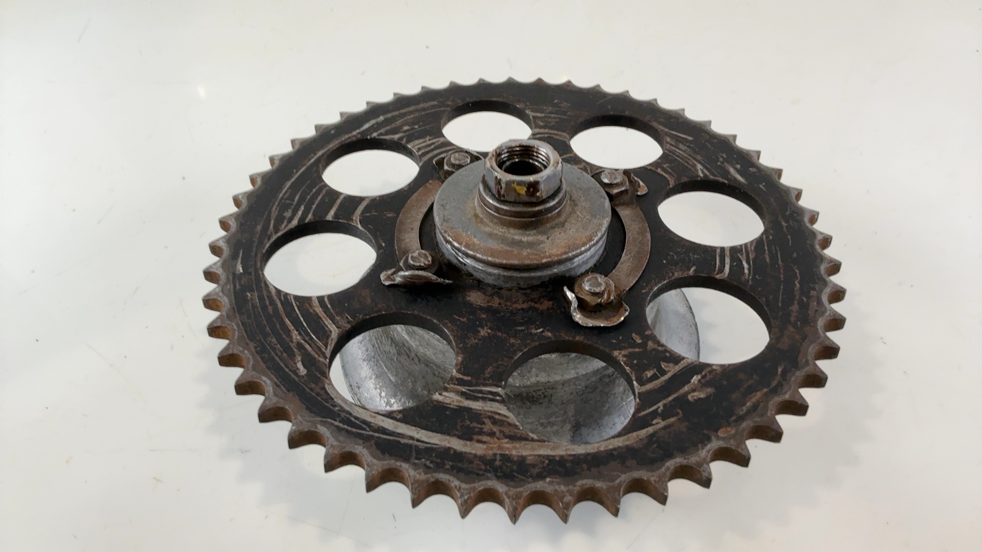 Suzuki RV125 RV125 125cc Rear Sprocket Carrier Hub 1973-1977 OEM 64611-07000 - Image 2