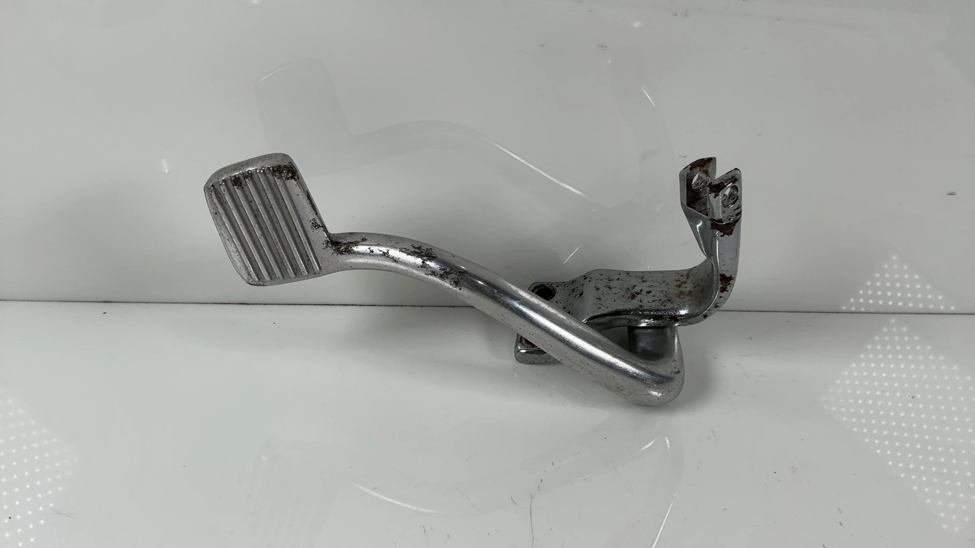 Harley Dyna Super Glide FXD Rear Brake Pedal Mid Control Mount 1991-17 42502-90A - Image 2