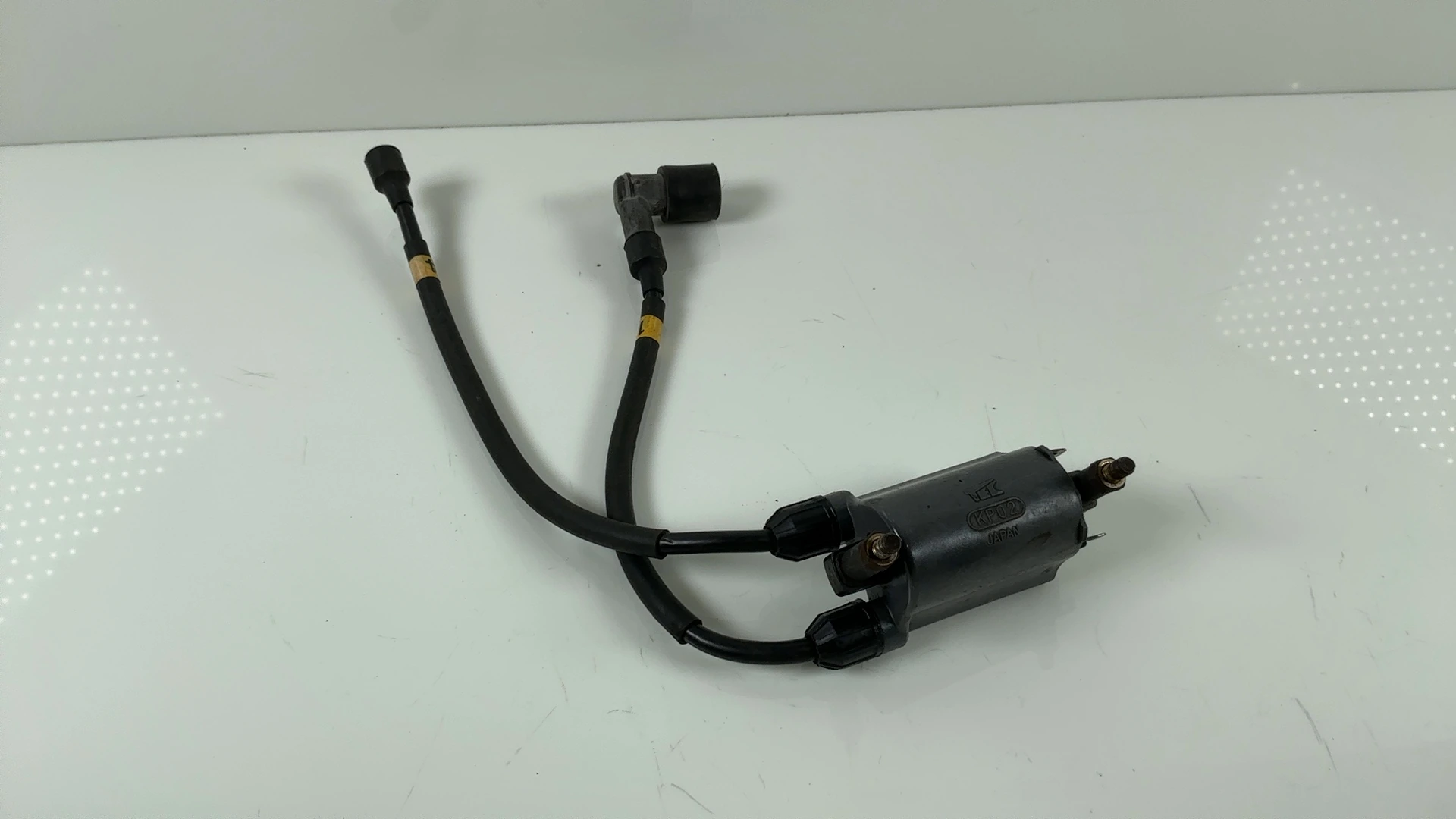 Kawasaki ZZR1100 ZX1100C 1100 Ignition Coil 1990-92 OEM 21121-1166 - Image 1