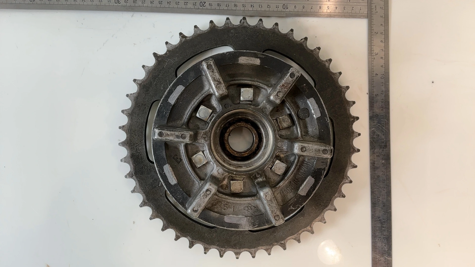 Kawasaki KZ1000 LTD KZ1000-B1 Rear Sprocket Carrier Hub 1976 1977 OEM 42008-040 - Image 3